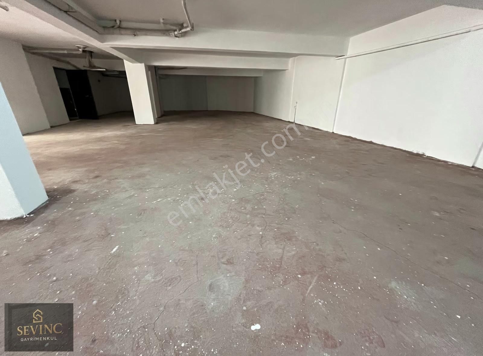 Sevinç'ten Şehrin Tam Merkezinde Kapalı Otoparklı 2+0 Kiralık - Görsel 31