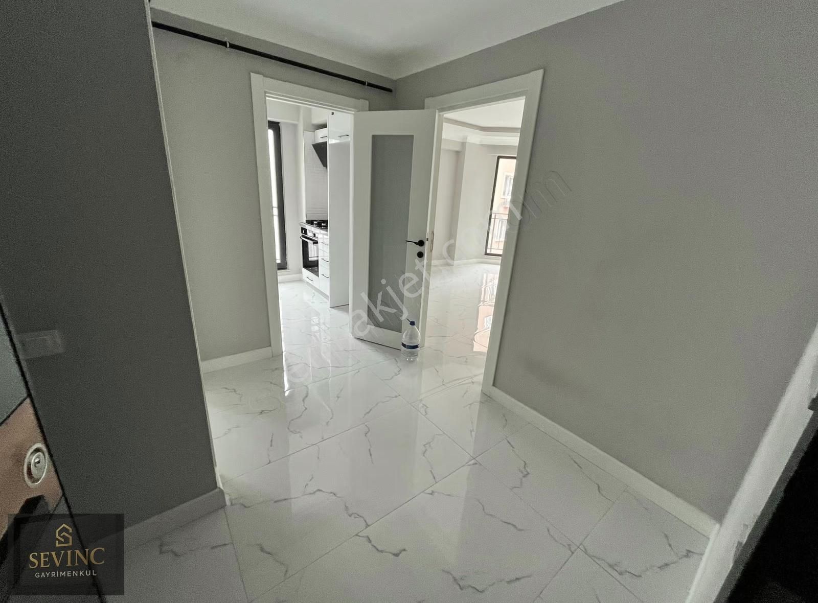 Sevinç'ten Şehrin Tam Merkezinde Kapalı Otoparklı 2+0 Kiralık - Görsel 20