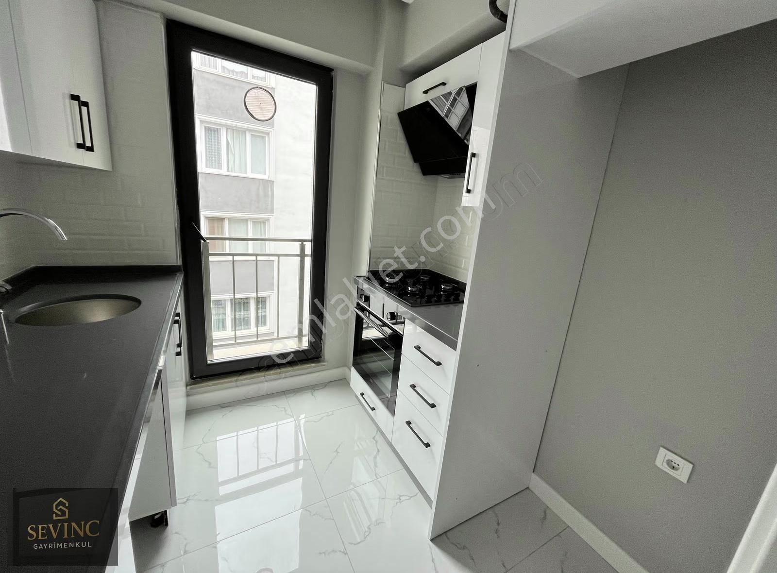 Sevinç'ten Şehrin Tam Merkezinde Kapalı Otoparklı 2+0 Kiralık - Görsel 6