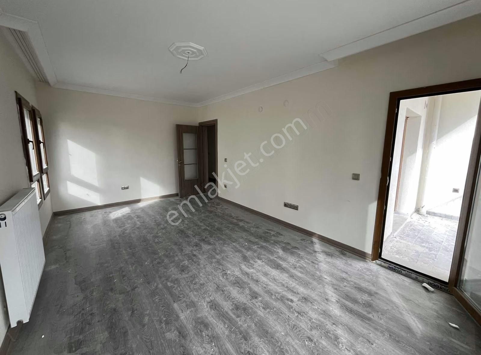 Gaziosmanpaşa Tokilerde Kiralık Arakat Sıfır 2+1 Daire - Görsel 3