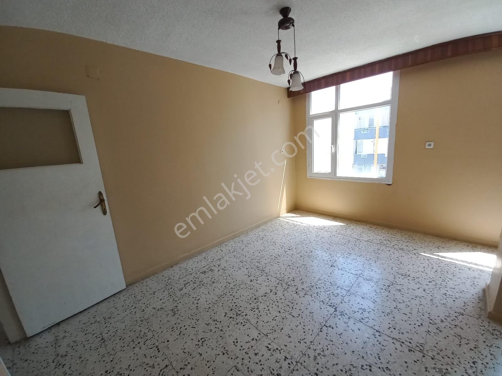 Kenan Evren Bulvarına 2.parselde Her Kat Tek Daire 4+1 Cazip - Görsel 10