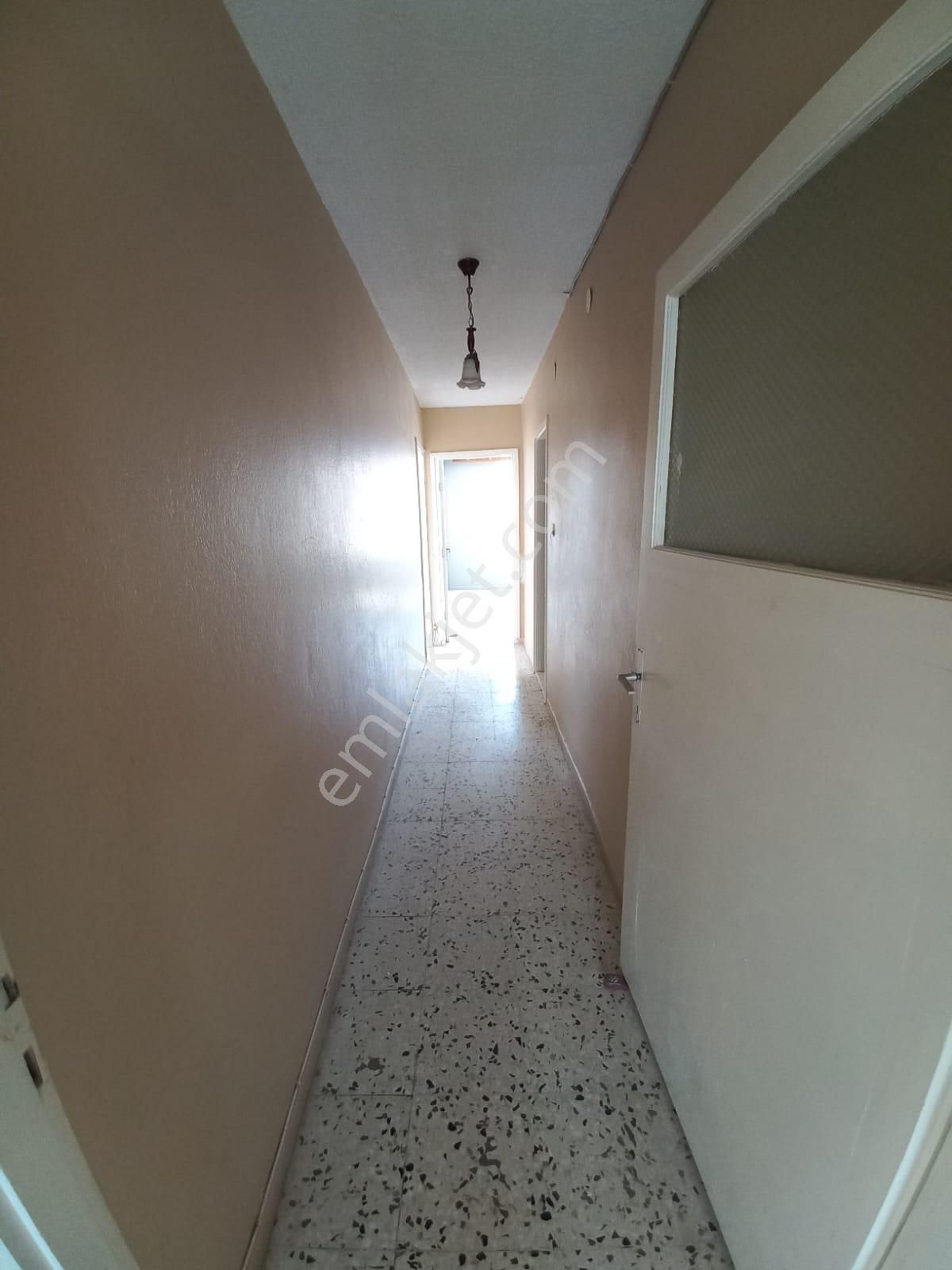 Kenan Evren Bulvarına 2.parselde Her Kat Tek Daire 4+1 Cazip - Görsel 4