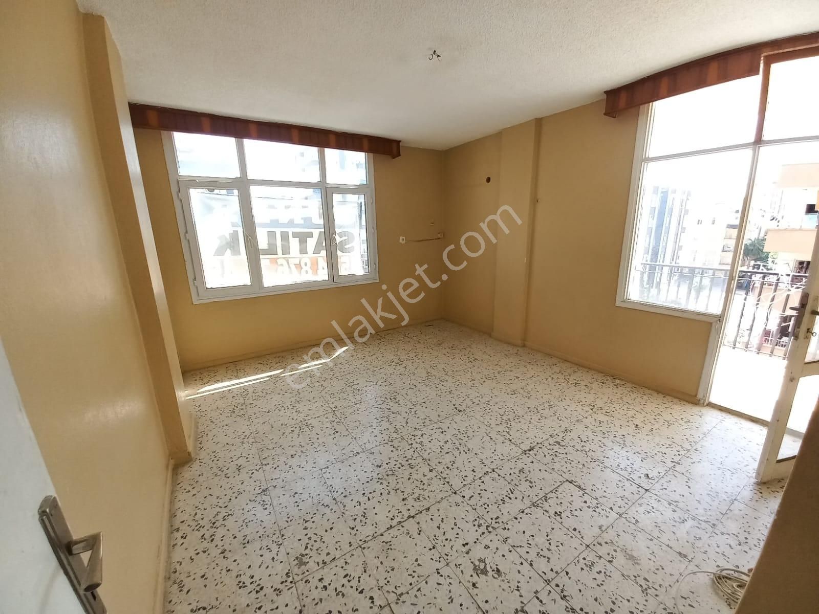 Kenan Evren Bulvarına 2.parselde Her Kat Tek Daire 4+1 Cazip - Görsel 14