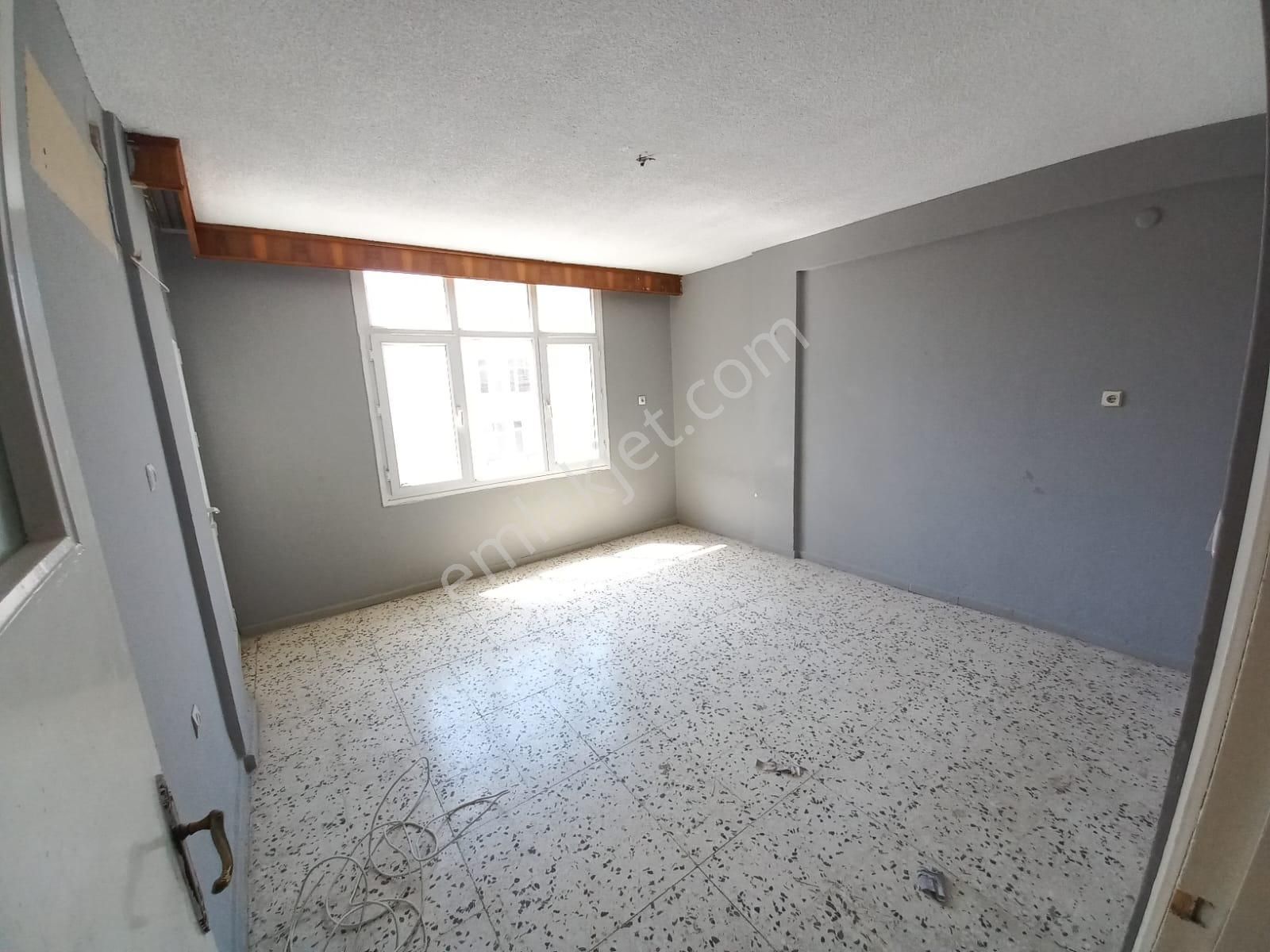 Kenan Evren Bulvarına 2.parselde Her Kat Tek Daire 4+1 Cazip - Görsel 12