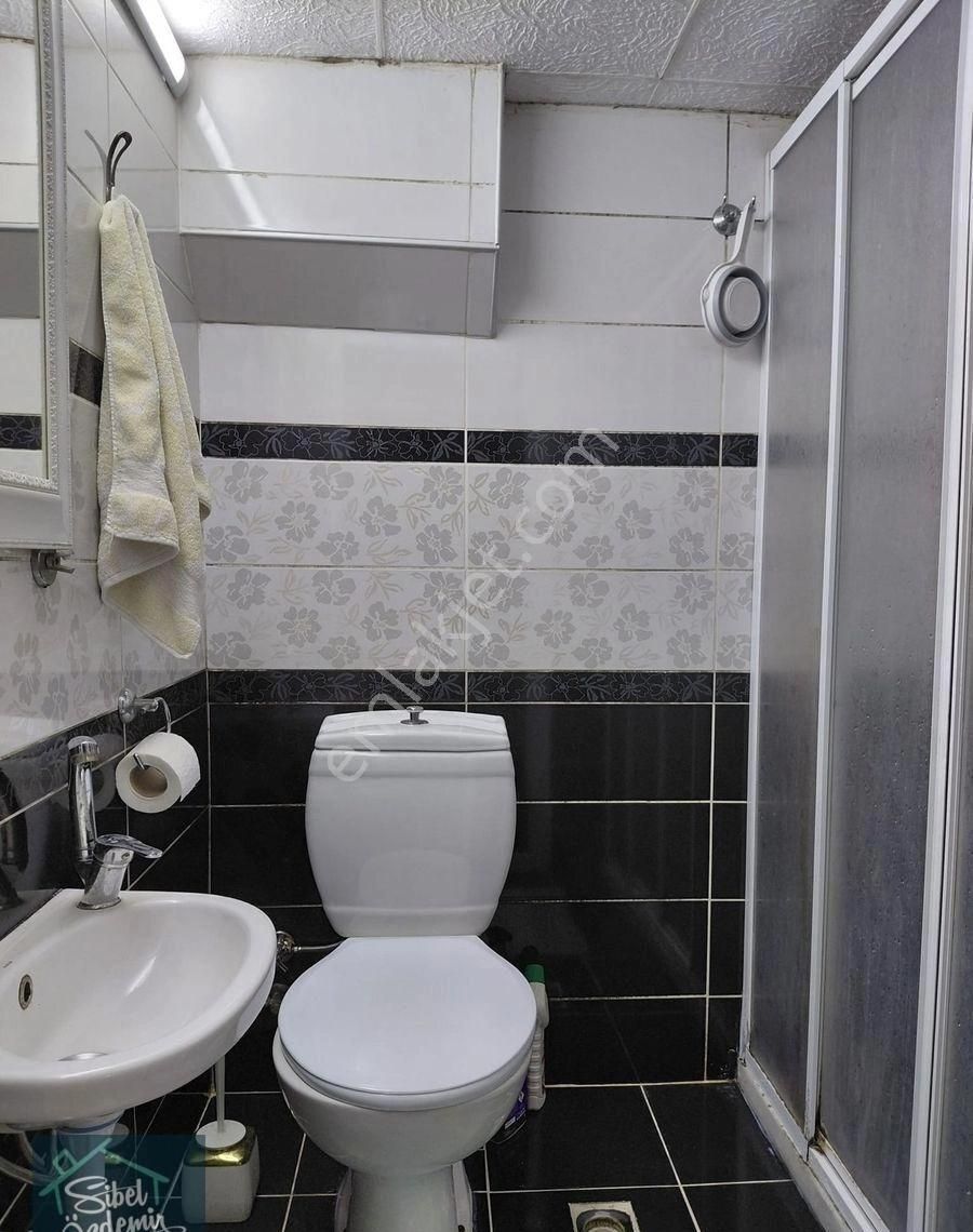 Gazi Mahallesinde İçi Yapılı Geniş Ters Dubleks Daire - Görsel 14