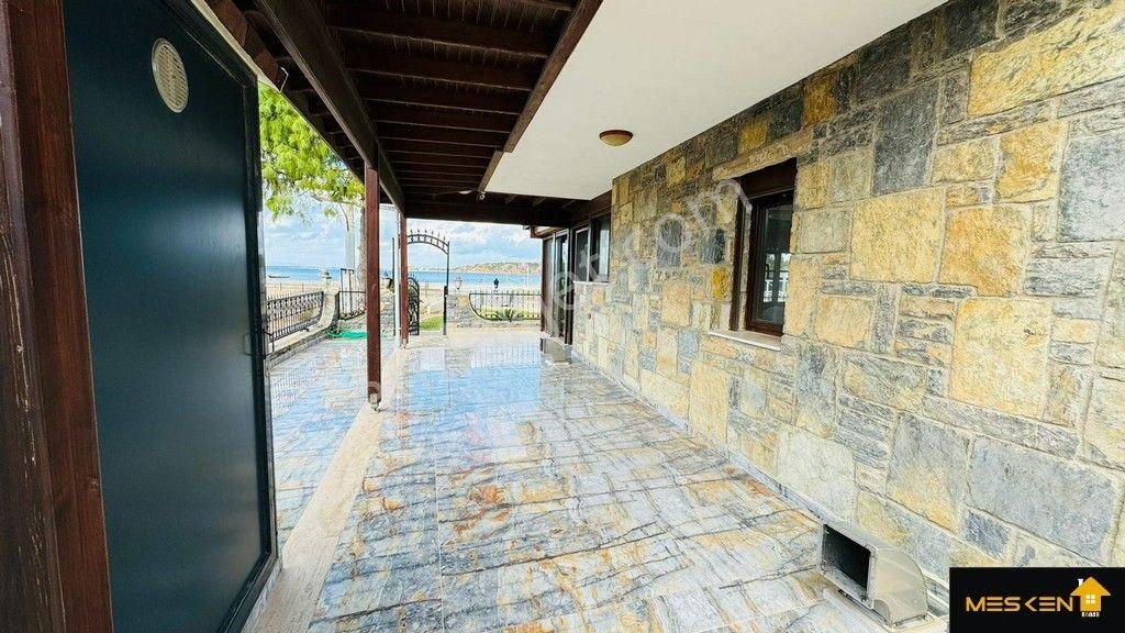 Didim Mavişehir'de Plaja Sıfır , Emsalsiz Orjinal Taş Villa - Görsel 25