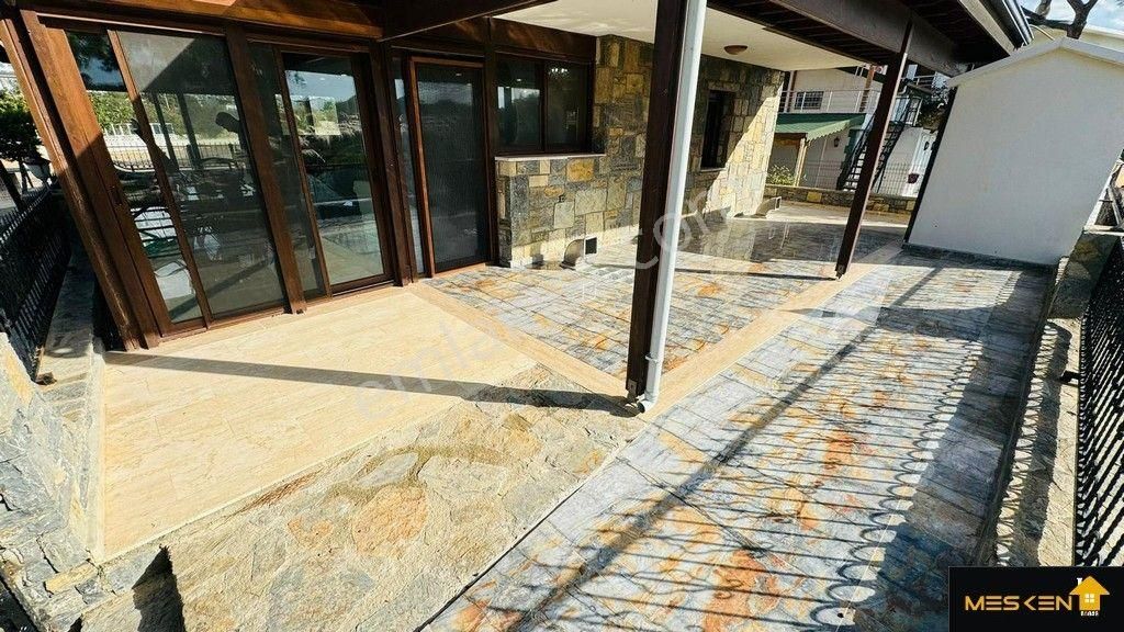 Didim Mavişehir'de Plaja Sıfır , Emsalsiz Orjinal Taş Villa - Görsel 27