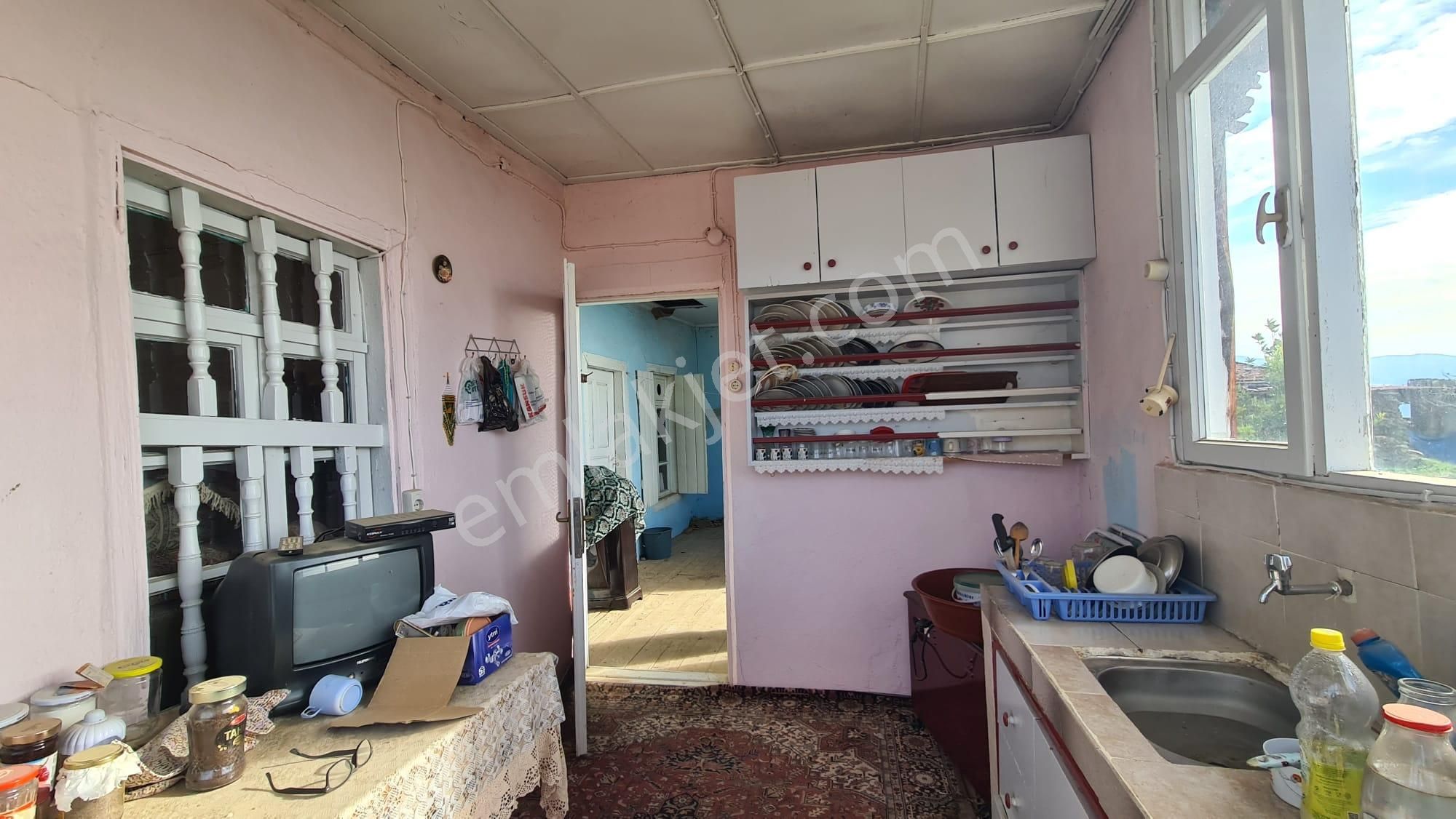 Antika'dan Tarihi Birgide Satılık Bahçeli Taş Yapı Müstakil Ev - Görsel 26