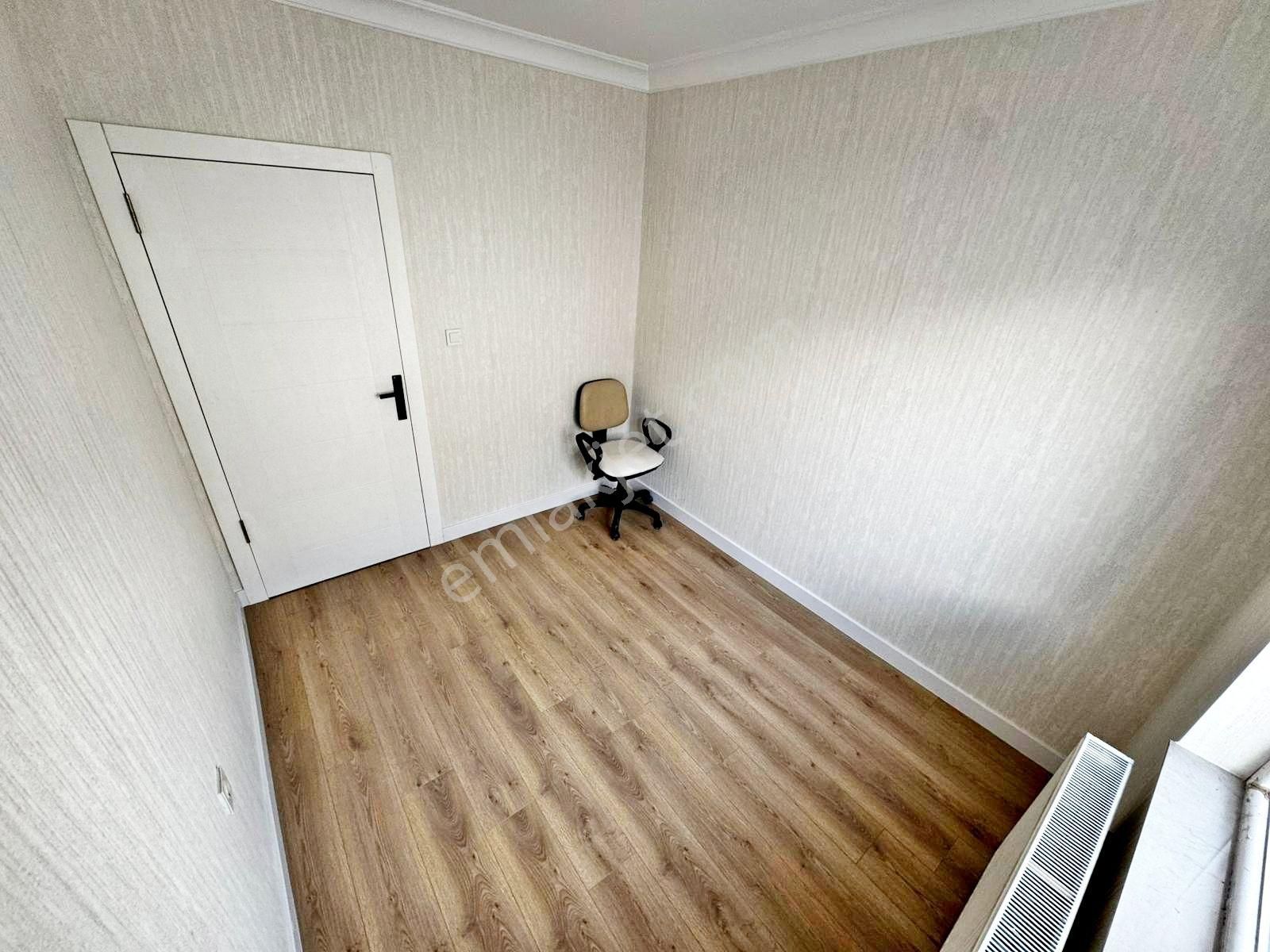 Karakeçili Cad Amerikan Mutf Full Yapılı Acil Satılık 4+1 Dublex - Görsel 15