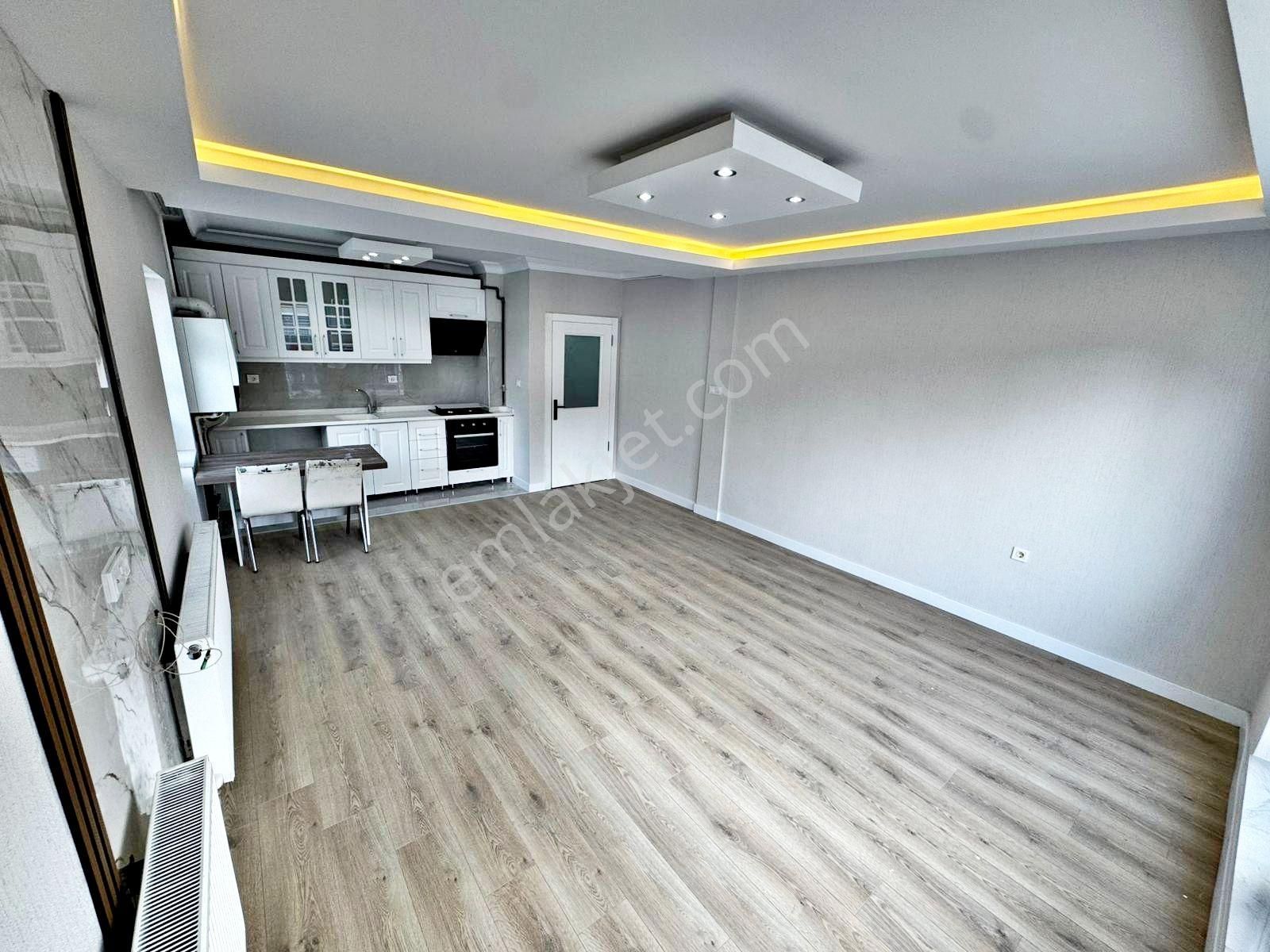 Karakeçili Cad Amerikan Mutf Full Yapılı Acil Satılık 4+1 Dublex - Görsel 7