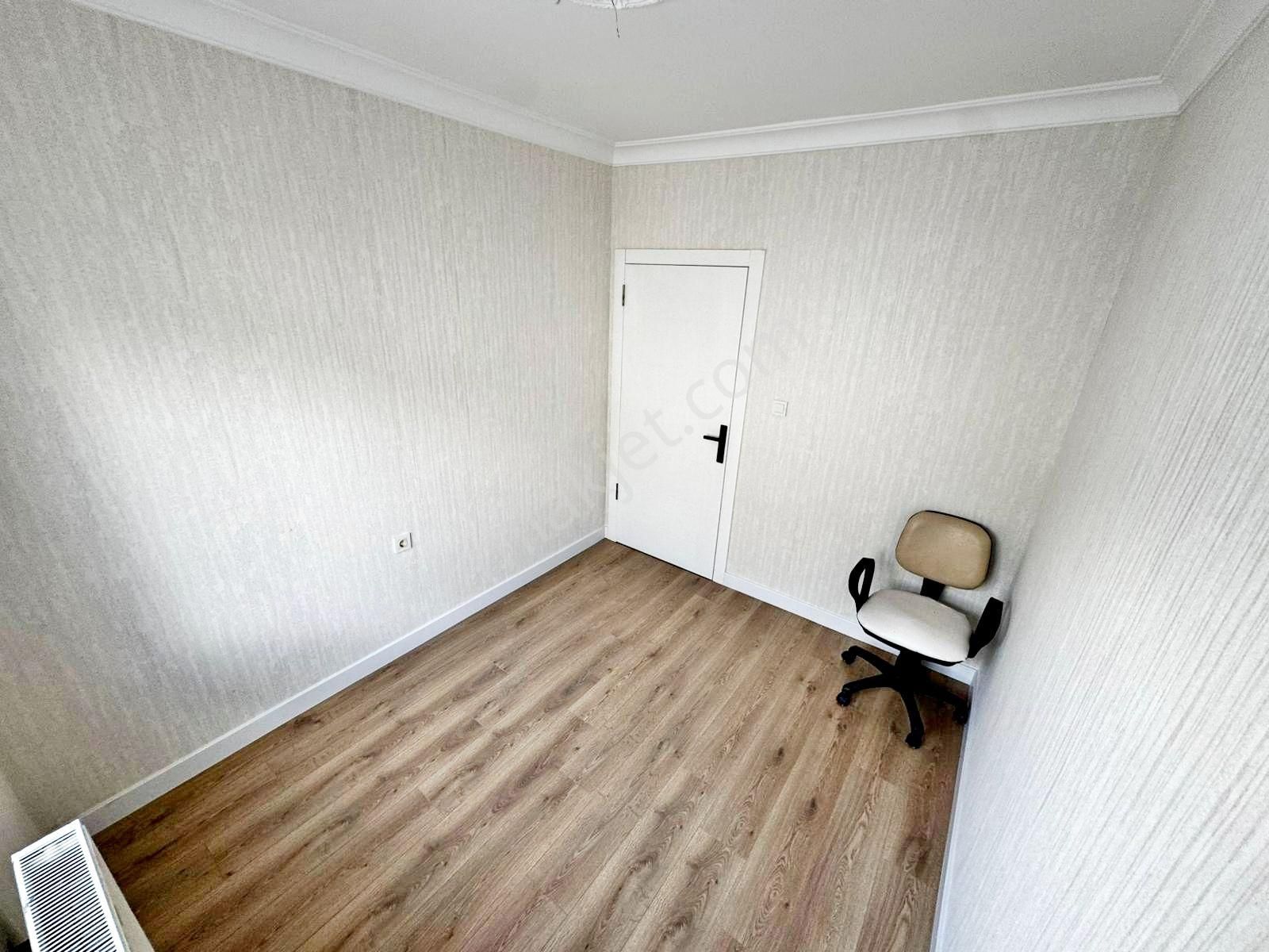 Karakeçili Cad Amerikan Mutf Full Yapılı Acil Satılık 4+1 Dublex - Görsel 19