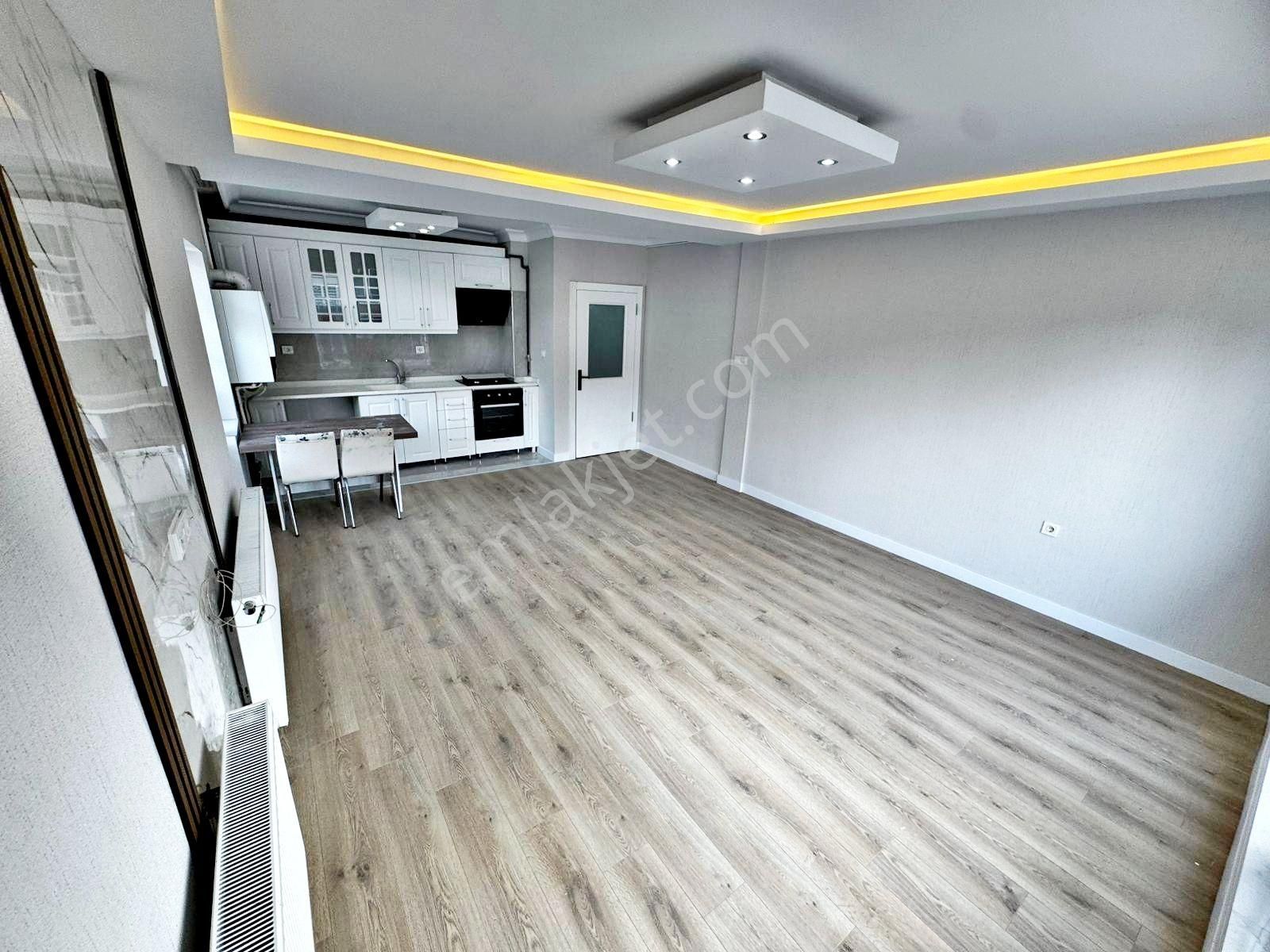 Karakeçili Cad Amerikan Mutf Full Yapılı Acil Satılık 4+1 Dublex - Görsel 2