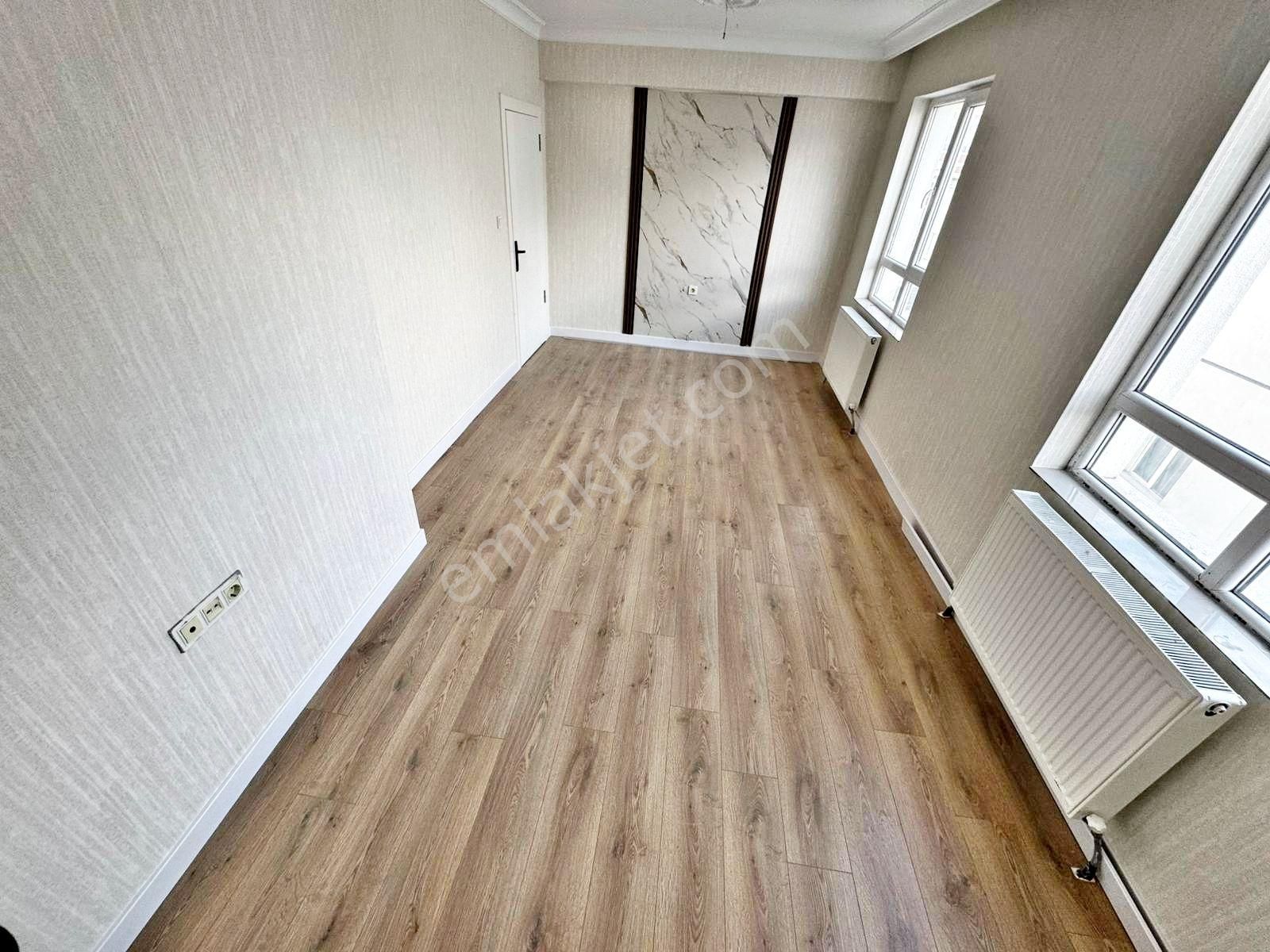 Karakeçili Cad Amerikan Mutf Full Yapılı Acil Satılık 4+1 Dublex - Görsel 10