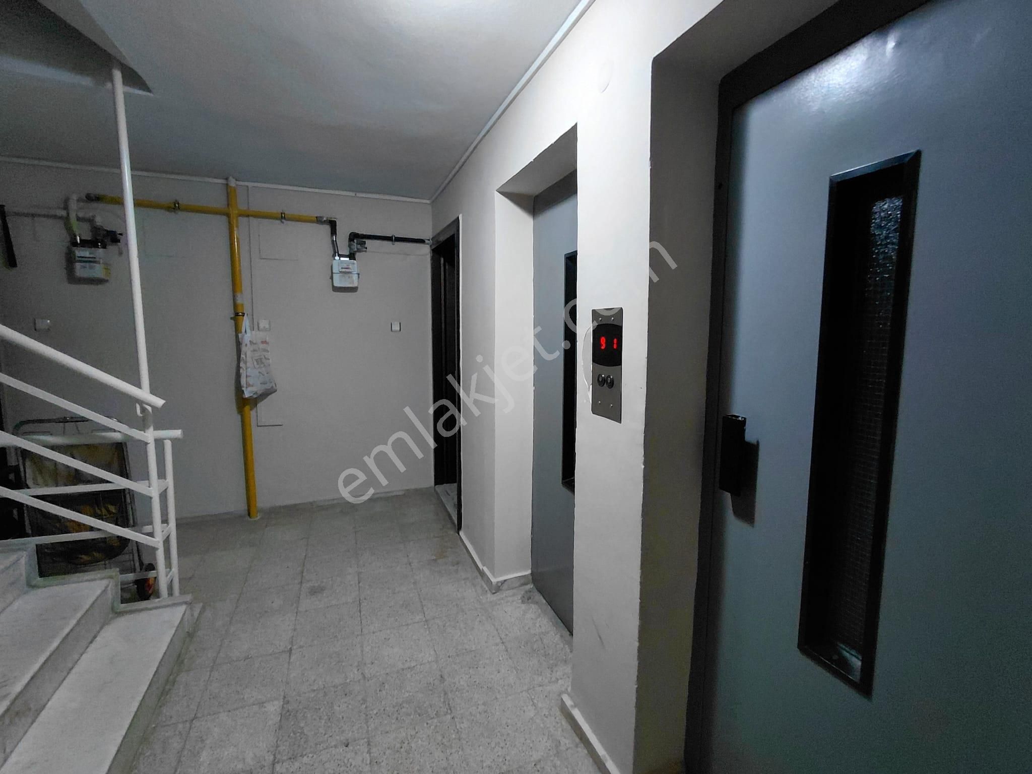 Bornova Evka4 Full Yapılı 2+1 Satılık Kapalı Mutfak Daire - Görsel 26