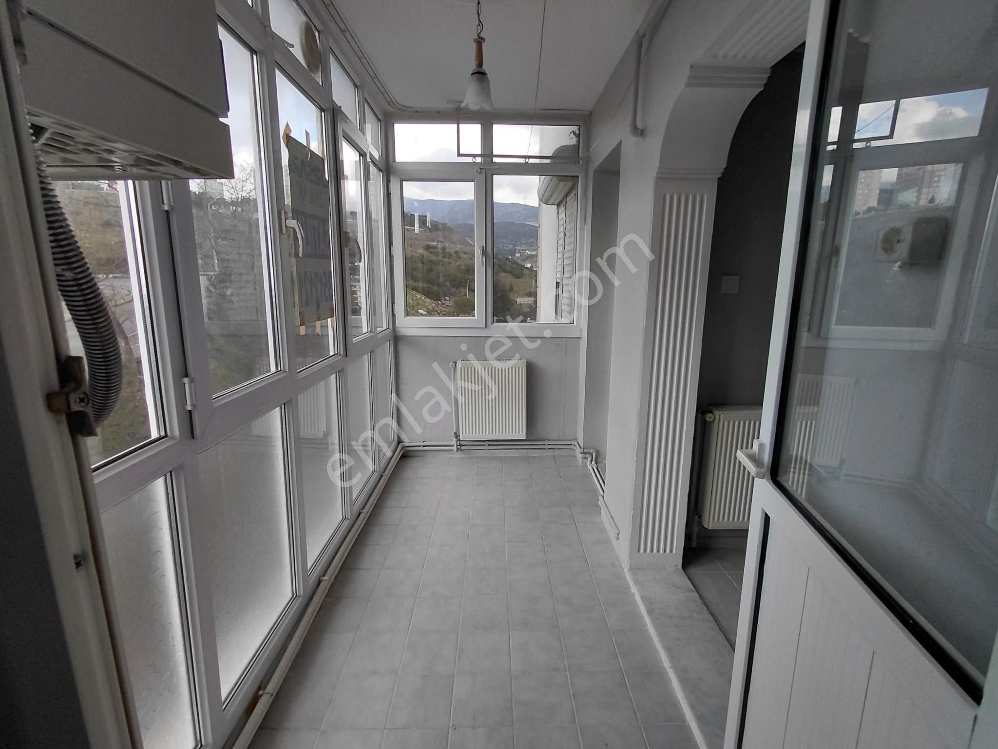 Bornova Evka4 Full Yapılı 2+1 Satılık Kapalı Mutfak Daire - Görsel 7