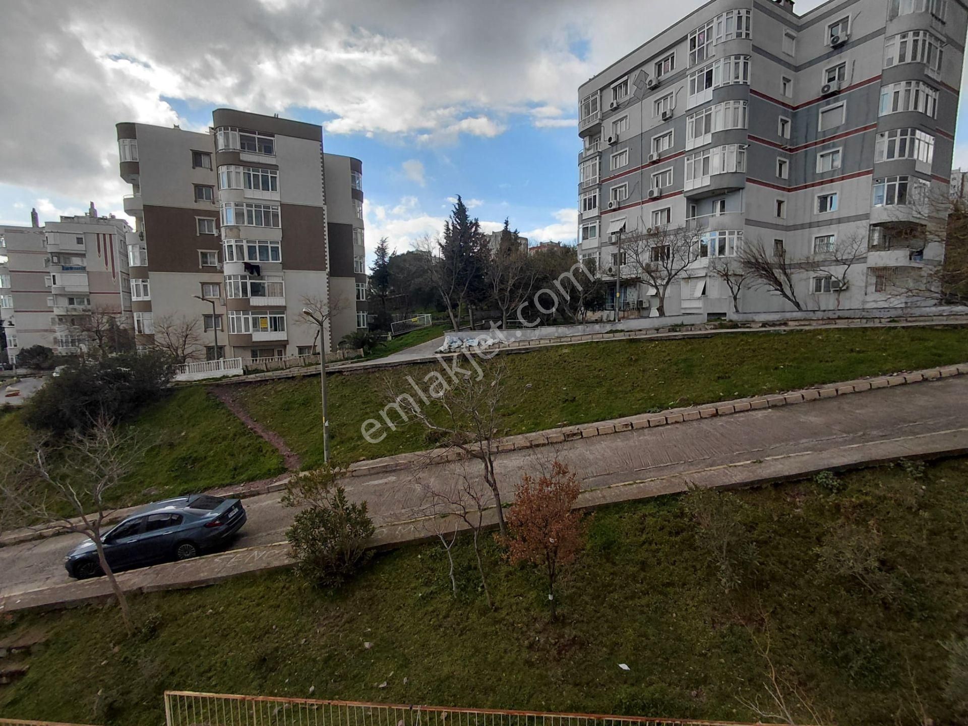 Bornova Evka4 Full Yapılı 2+1 Satılık Kapalı Mutfak Daire - Görsel 9