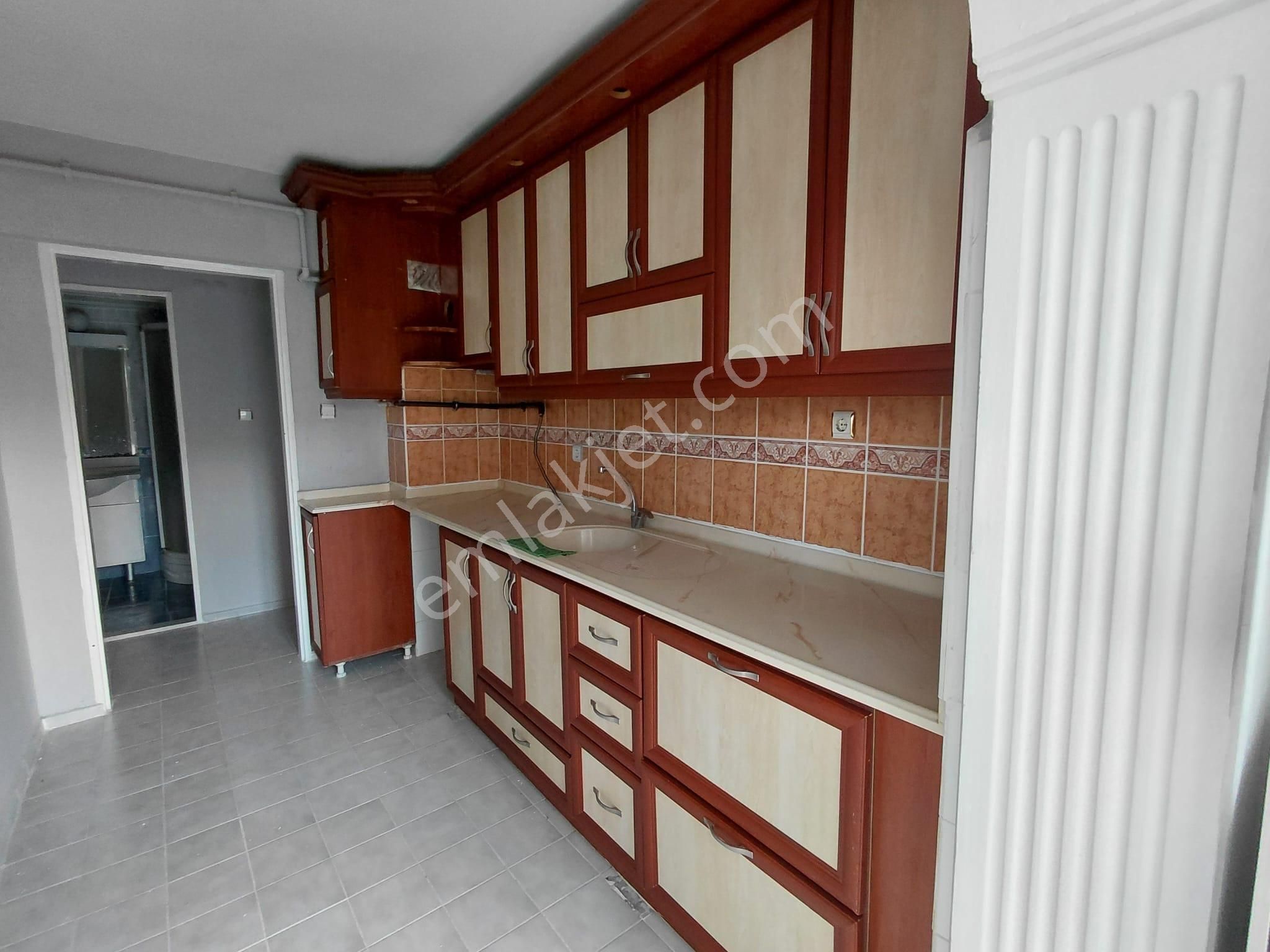 Bornova Evka4 Full Yapılı 2+1 Satılık Kapalı Mutfak Daire - Görsel 11