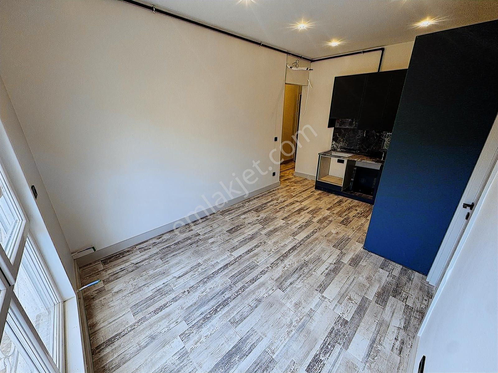 Yatırım'dan Küçükyalı'da Sahile Yakın Balkonlu* Sıfır Ön 1+1 - Görsel 23