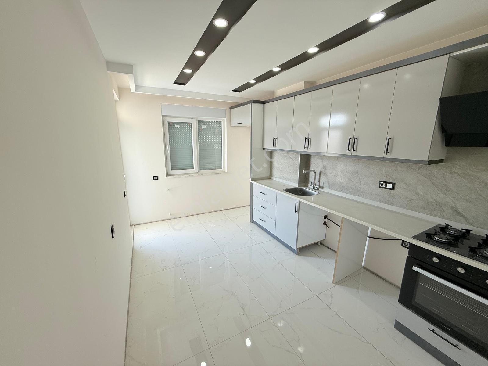 Varsak Aydoğmuşta Tranvaya Yurume Mesafesı Ebeveyn Banyolu 110m2 - Görsel 3