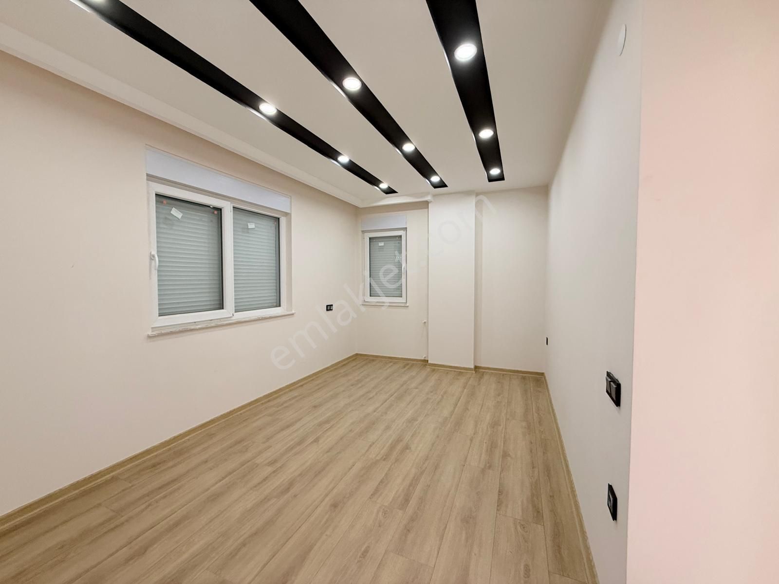 Varsak Aydoğmuşta Tranvaya Yurume Mesafesı Ebeveyn Banyolu 110m2 - Görsel 16