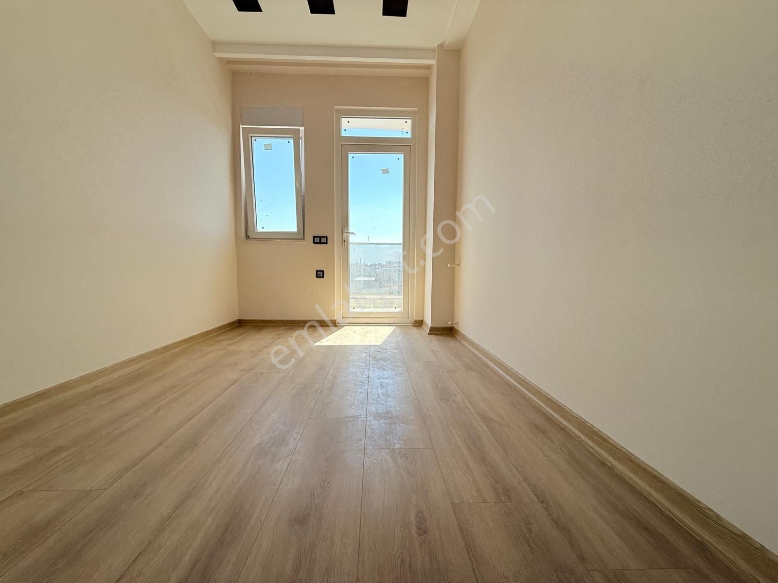 Varsak Aydoğmuşta Tranvaya Yurume Mesafesı Ebeveyn Banyolu 110m2 - Görsel 15