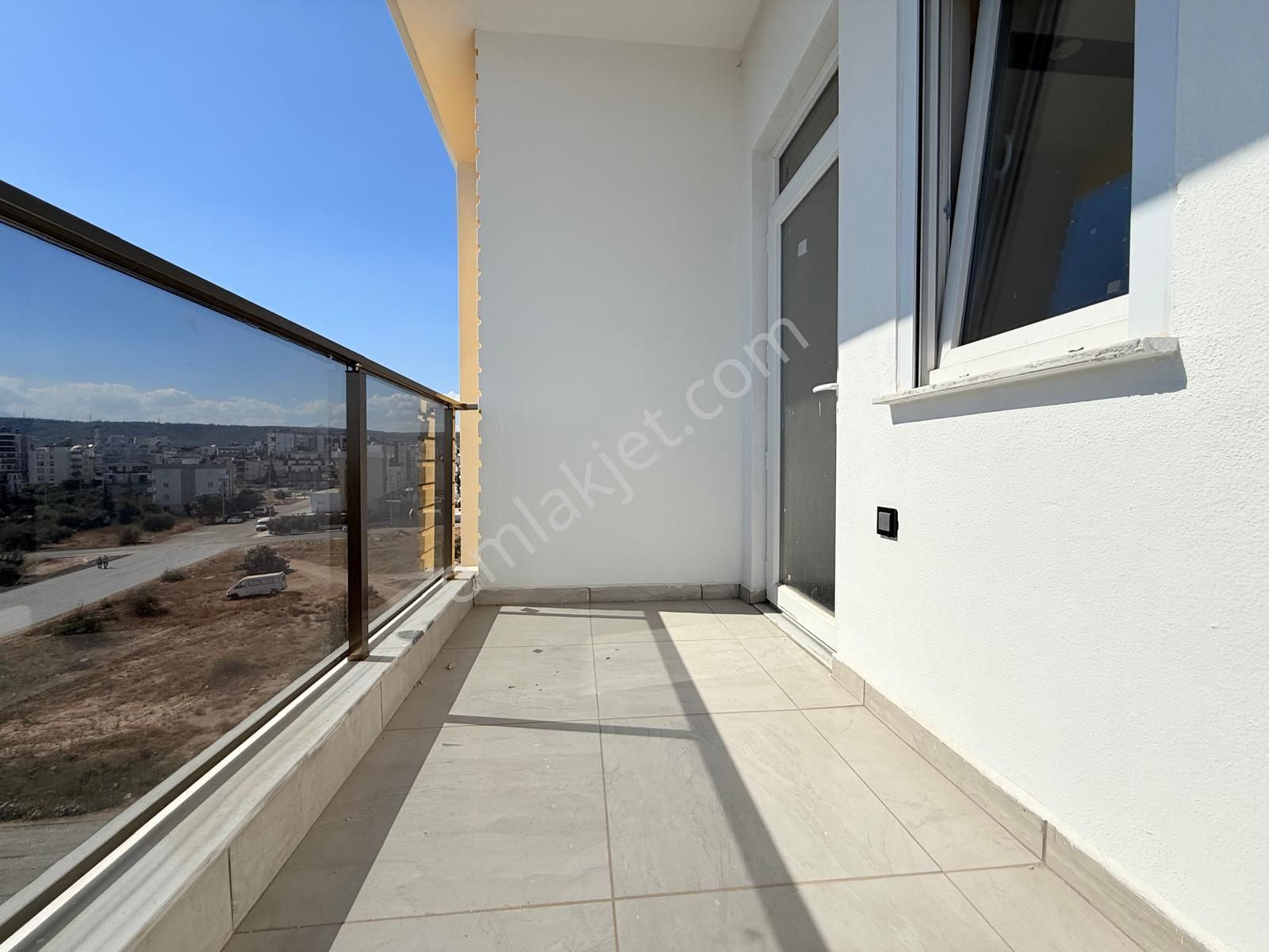 Varsak Aydoğmuşta Tranvaya Yurume Mesafesı Ebeveyn Banyolu 110m2 - Görsel 13