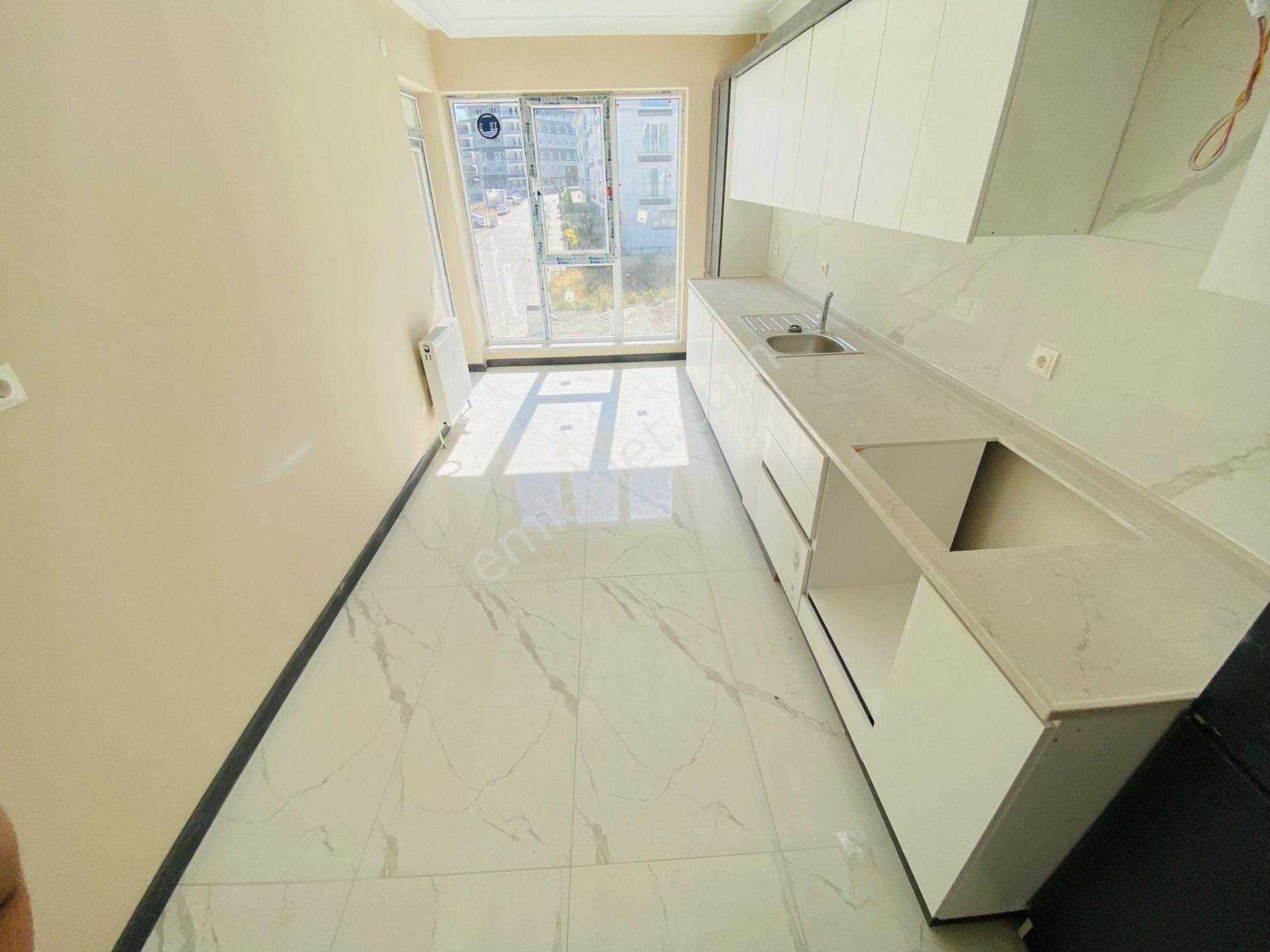 2.500.000 Kredili Öncephe İskanlı Merkezin Göbeğinde Fırsat 3+1 - Görsel 10