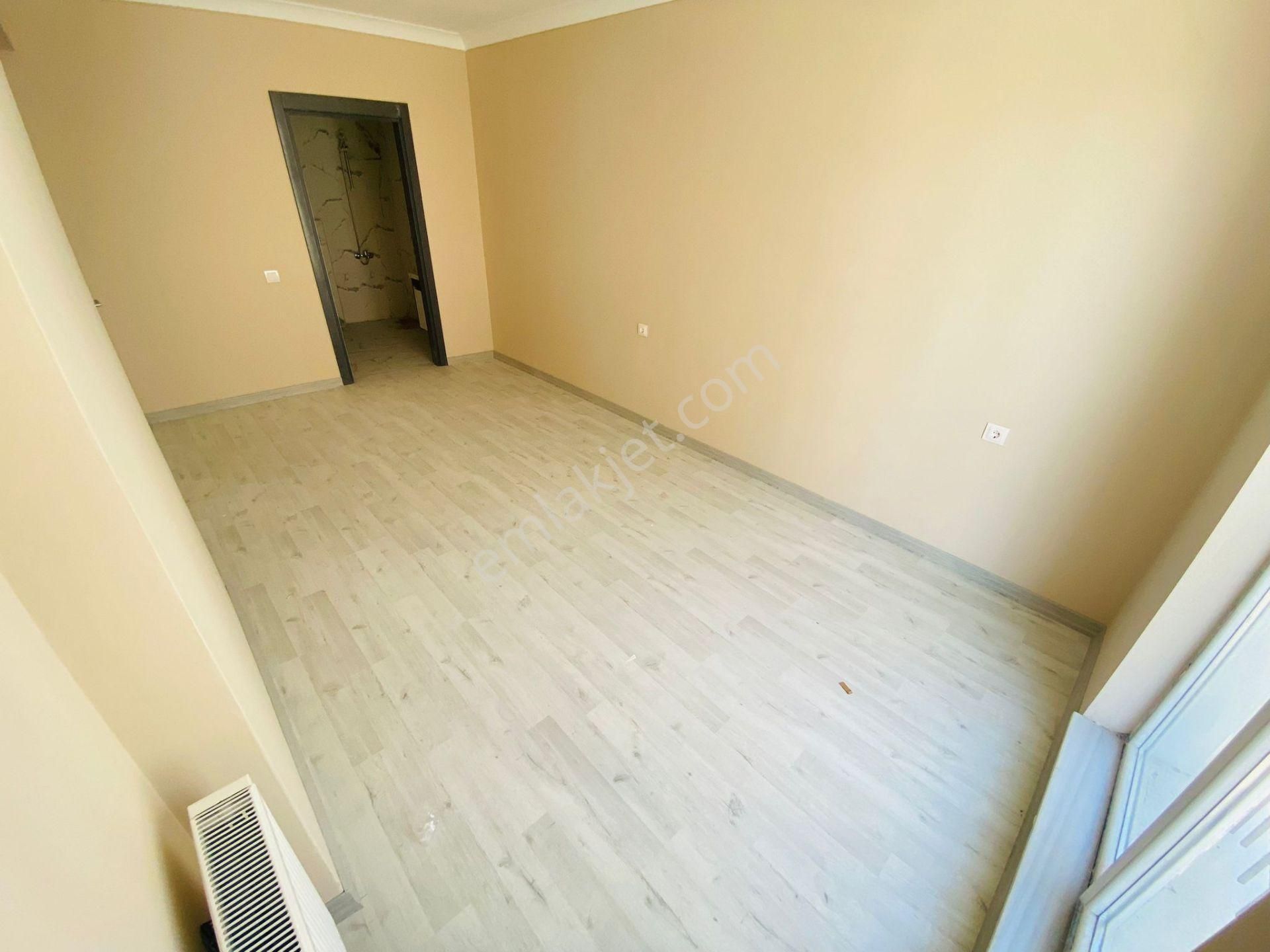 2.500.000 Kredili Öncephe İskanlı Merkezin Göbeğinde Fırsat 3+1 - Görsel 23