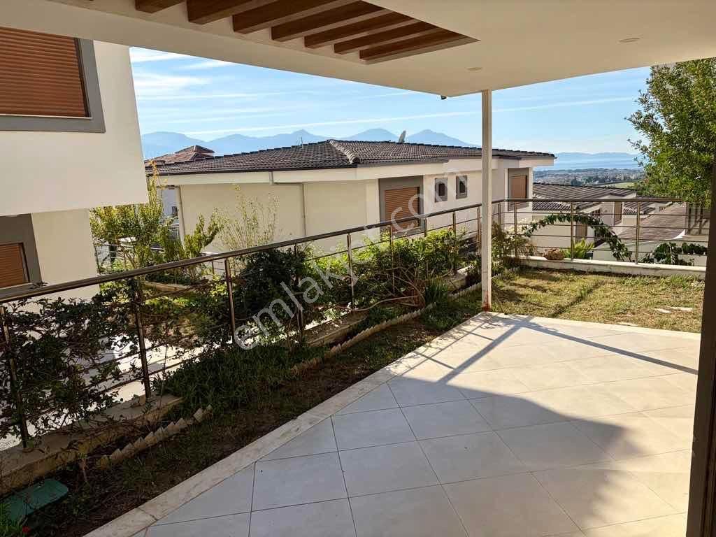 Deniz Manzaralı Ve Doğa İçinde Bakımlı Villa - Görsel 5