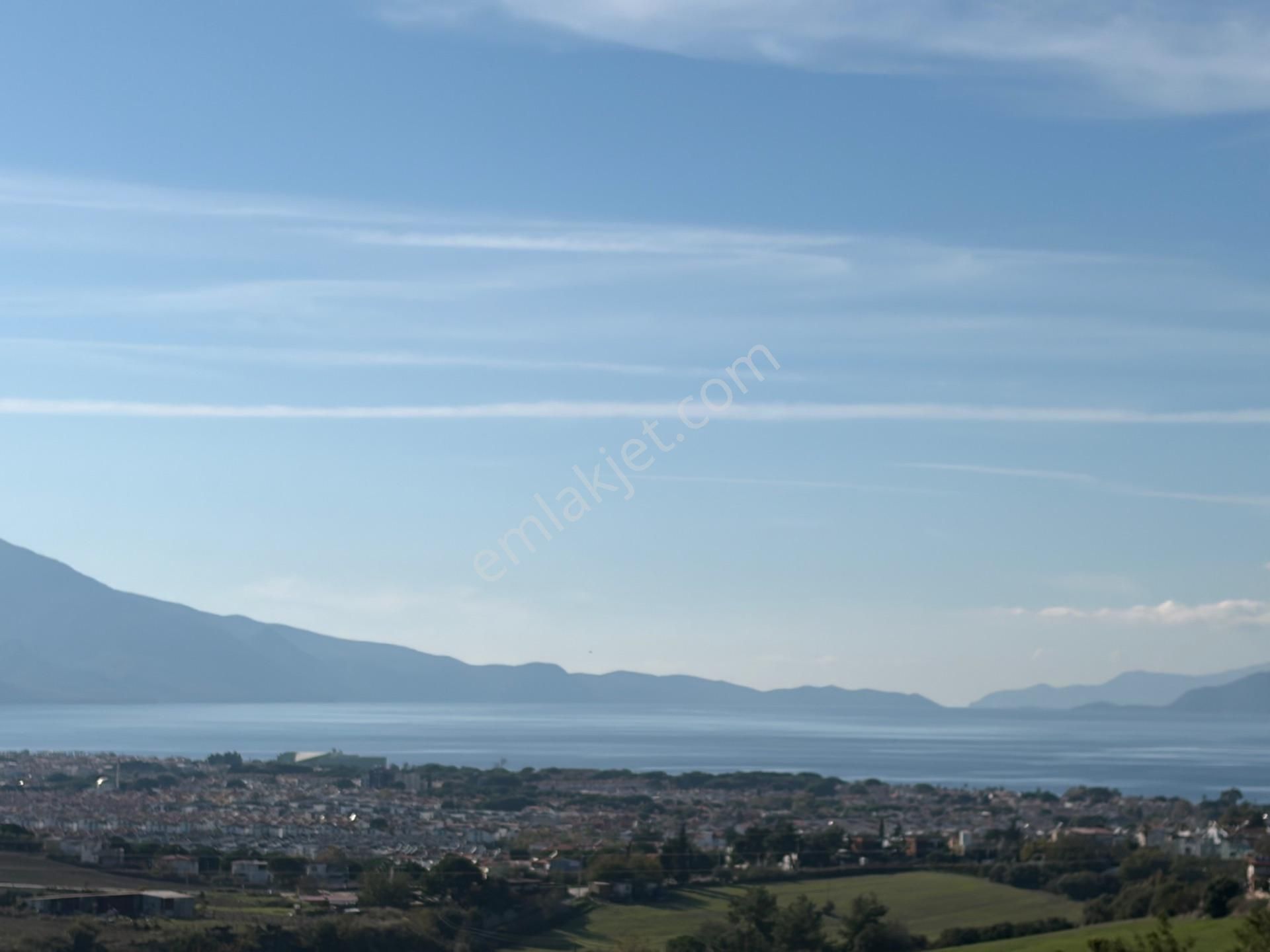 Deniz Manzaralı Ve Doğa İçinde Bakımlı Villa - Görsel 2