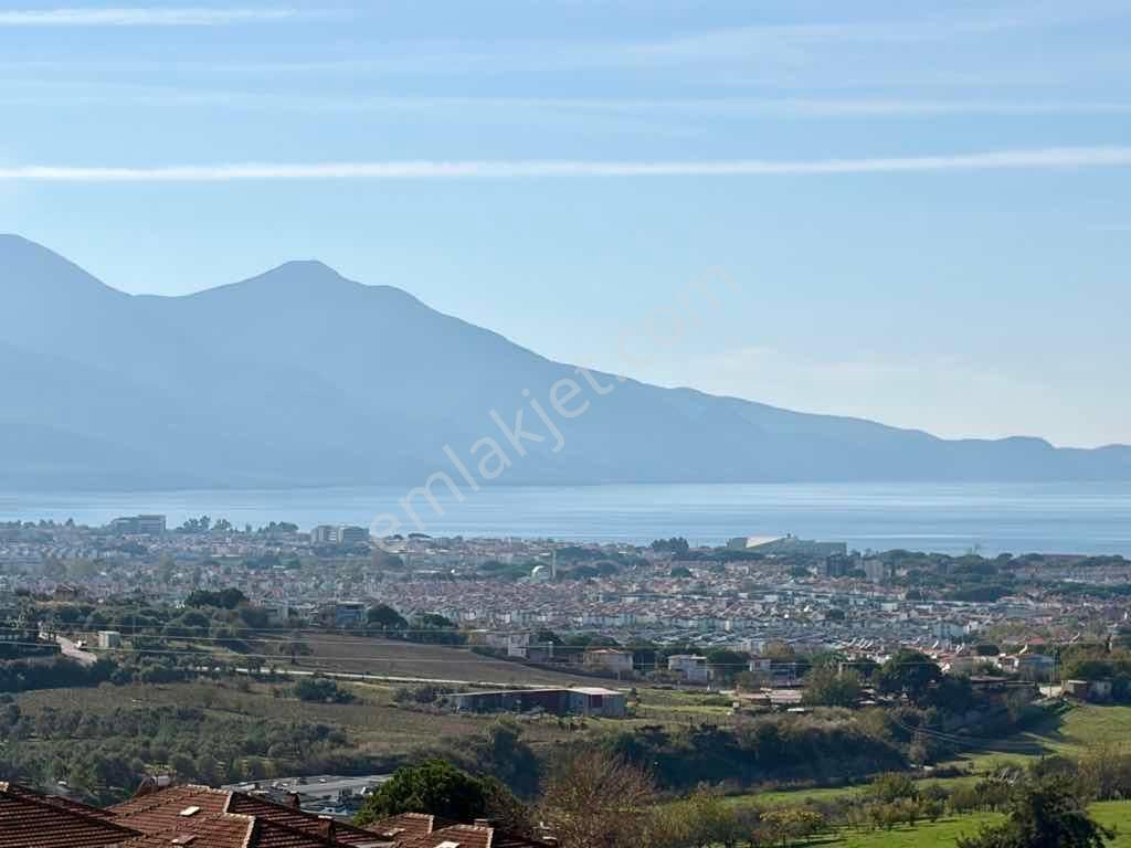 Deniz Manzaralı Ve Doğa İçinde Bakımlı Villa - Görsel 28