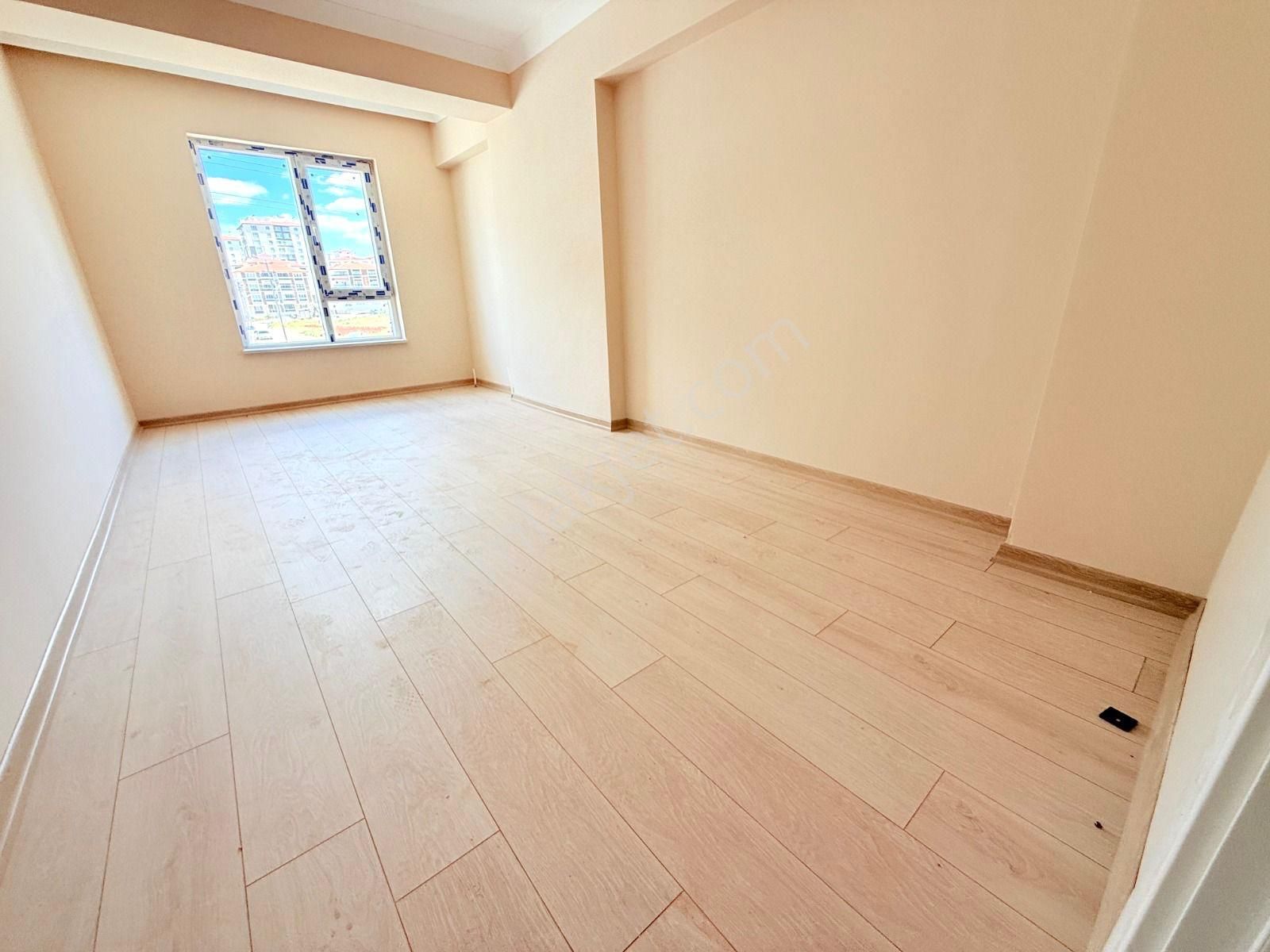 4.000.000 Kadar Kredi Limitli Arakat Öncephe Kilerli Vestiyer Odalı 4,5+1 - Görsel 20