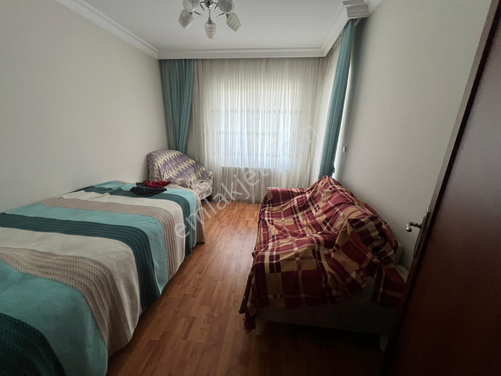 Y.mahalle Turgut Özal Mah. Ara Kat Merkezi Lokasyon Site İçi 3+1 Satılık Daire - Görsel 9