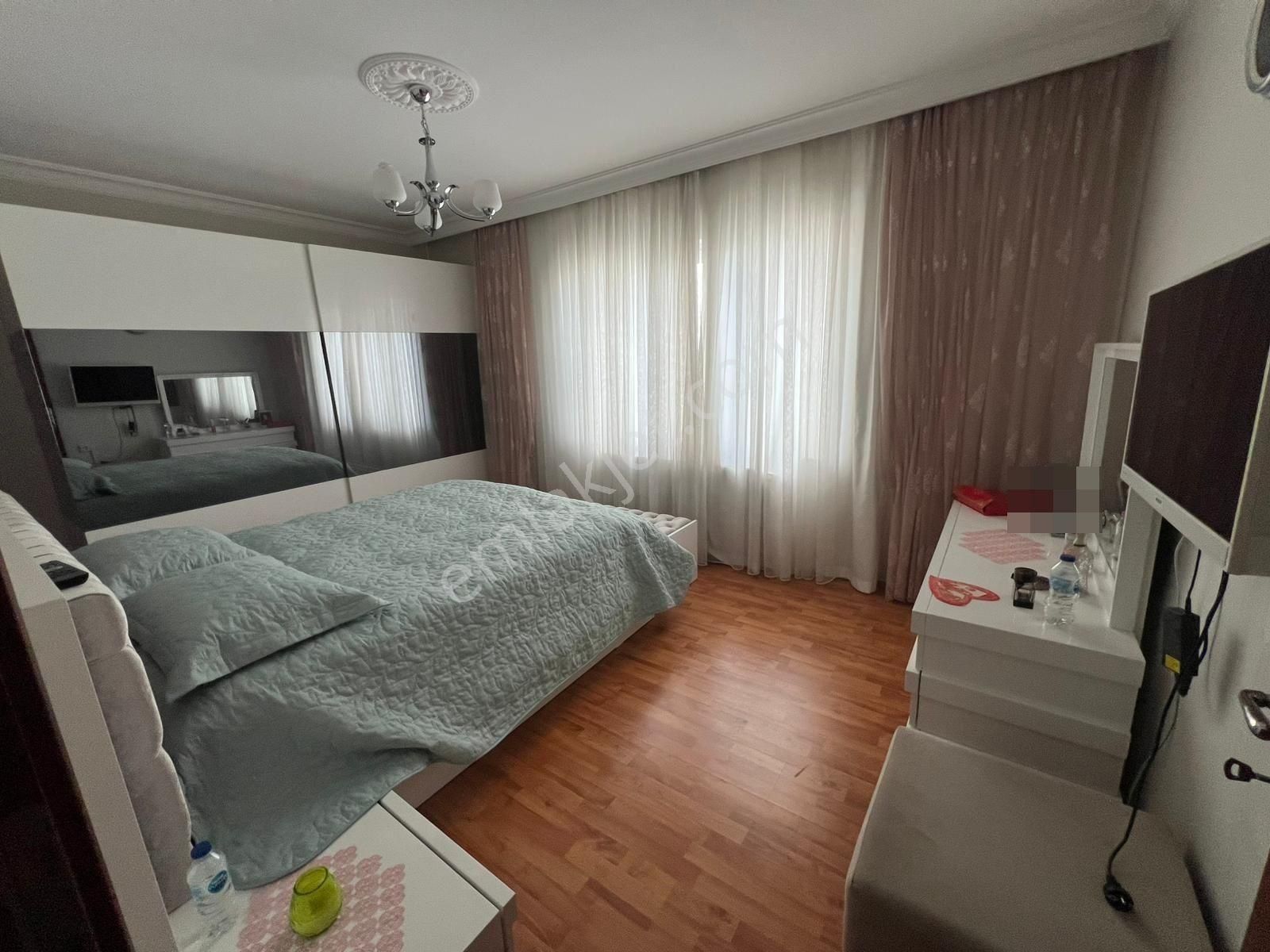 Y.mahalle Turgut Özal Mah. Ara Kat Merkezi Lokasyon Site İçi 3+1 Satılık Daire - Görsel 8