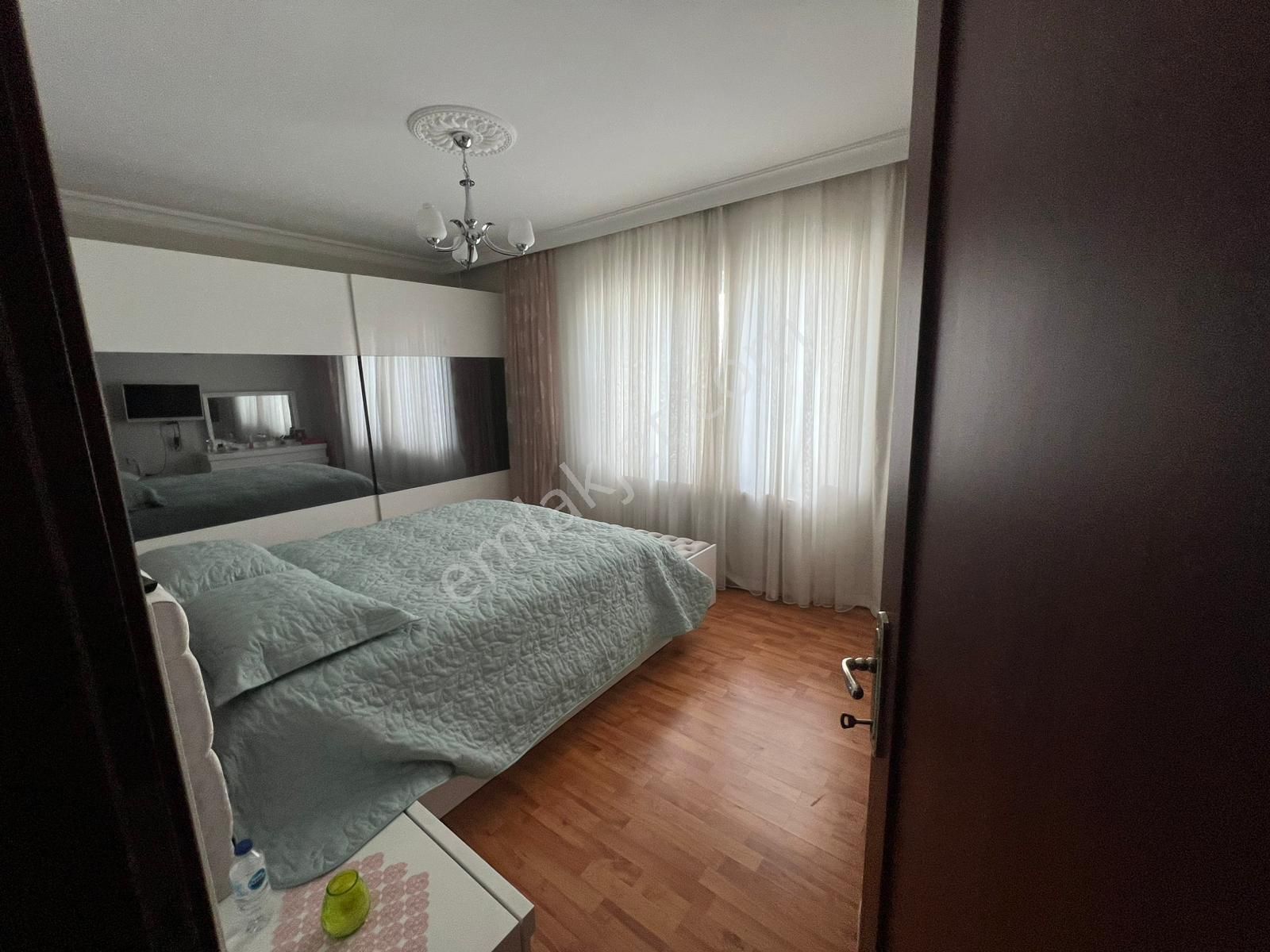 Y.mahalle Turgut Özal Mah. Ara Kat Merkezi Lokasyon Site İçi 3+1 Satılık Daire - Görsel 7