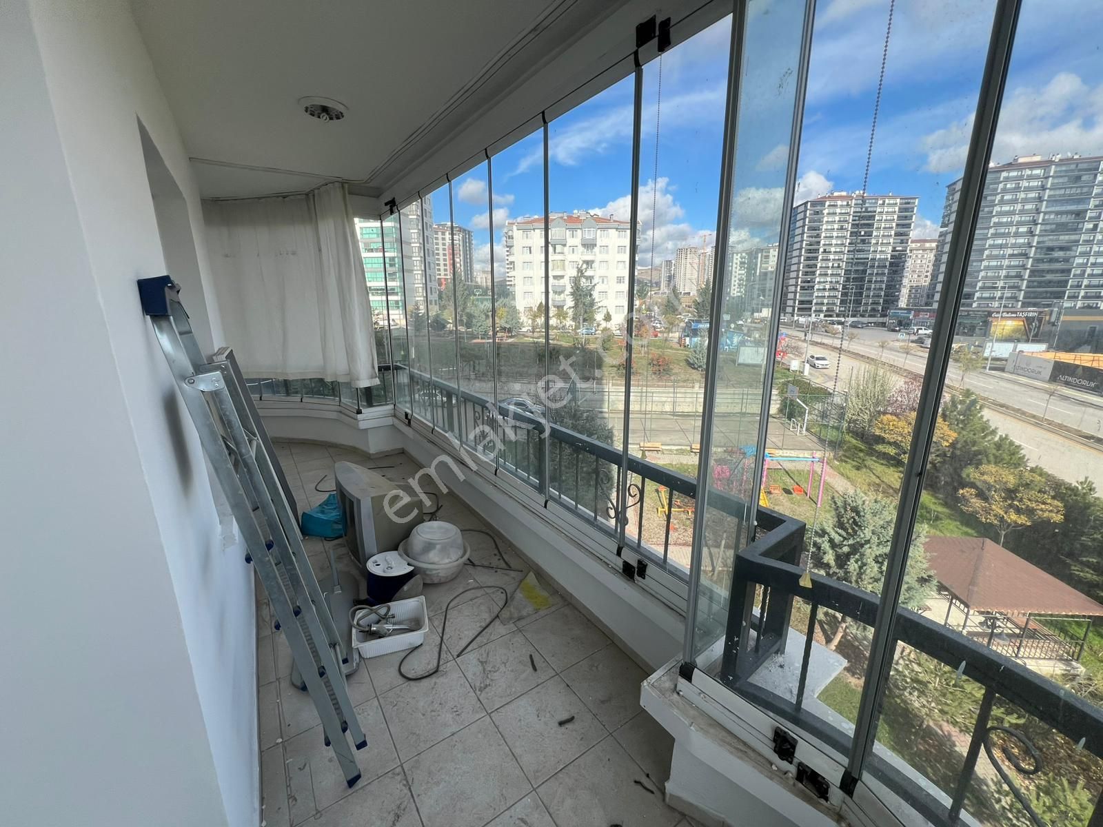 Y.mahalle Turgut Özal Mah. Ara Kat Merkezi Lokasyon Site İçi 3+1 Satılık Daire - Görsel 6