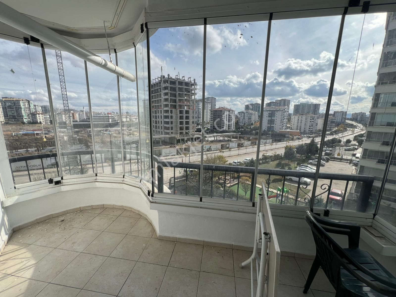 Y.mahalle Turgut Özal Mah. Ara Kat Merkezi Lokasyon Site İçi 3+1 Satılık Daire - Görsel 5