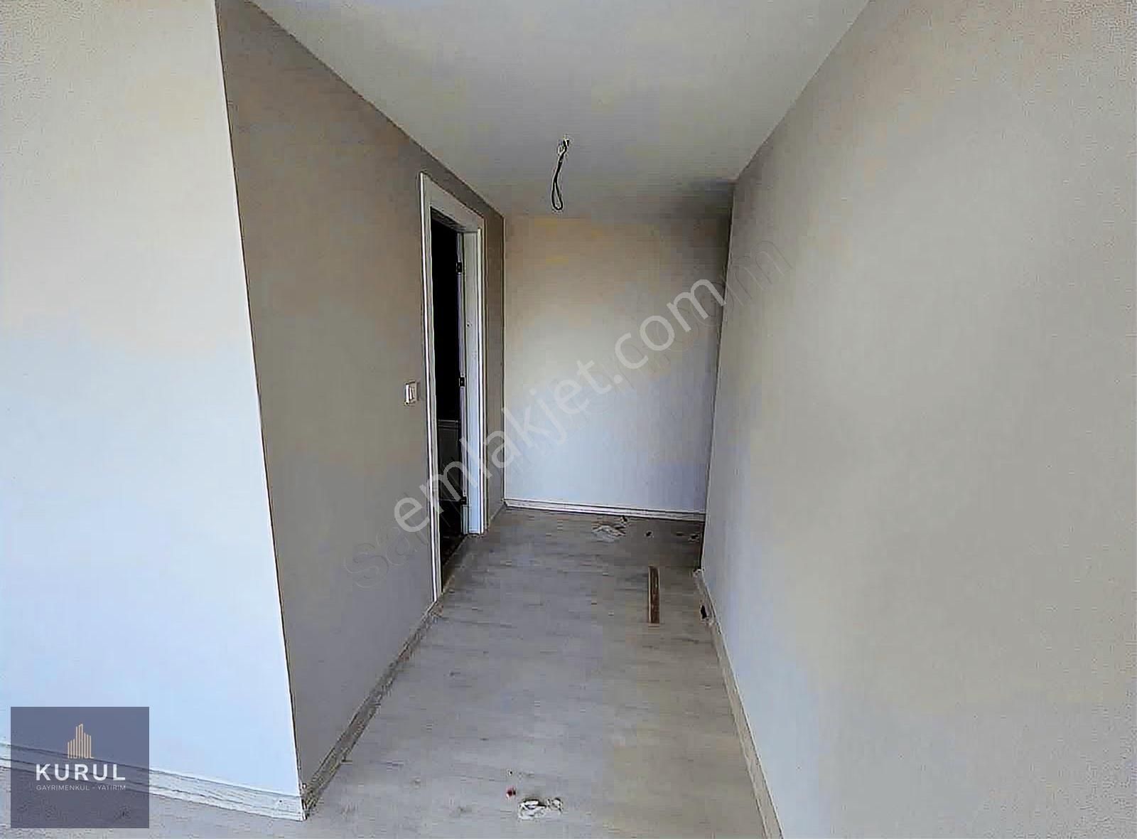 Kurul Gayrimenkulden Göl Manzaralı Satılık 4+2 Çatı Dublexsi - Görsel 4