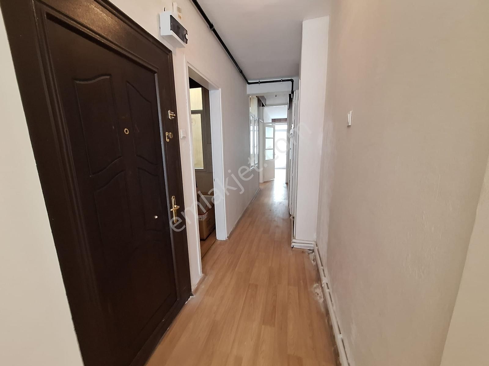 Hatayda Cadde Pazar Yeri Yakını 2+1 Fırsat Daire - Görsel 4