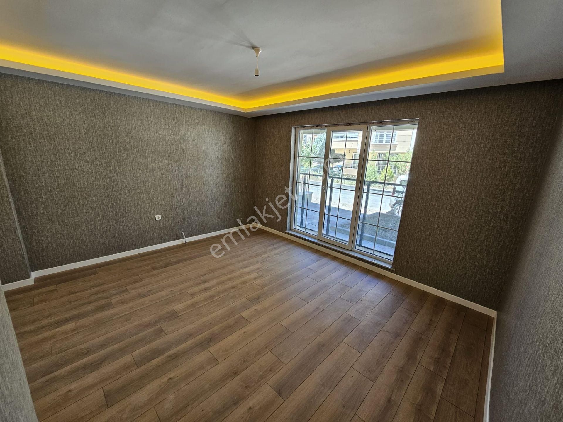 Merkezin İçinde İskanlı İşçilik Harikası Ultra Lüks Y.giriş 3+1 - Görsel 8