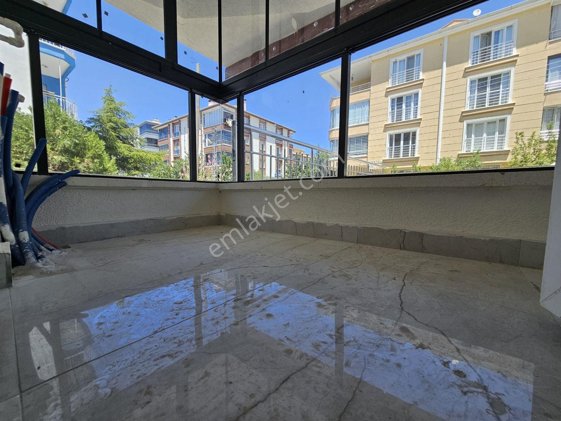 Merkezin İçinde İskanlı İşçilik Harikası Ultra Lüks Y.giriş 3+1 - Görsel 5