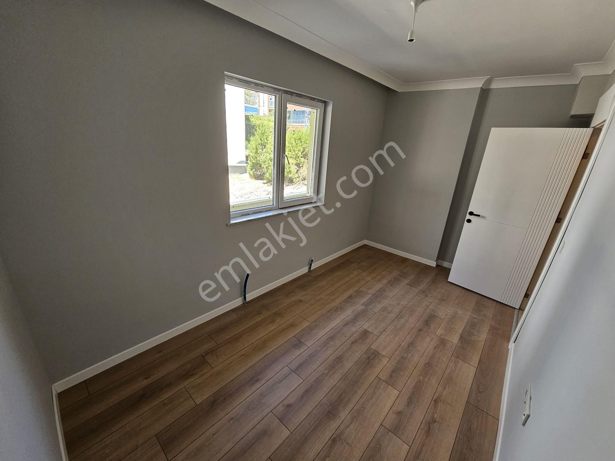 Merkezin İçinde İskanlı İşçilik Harikası Ultra Lüks Y.giriş 3+1 - Görsel 18