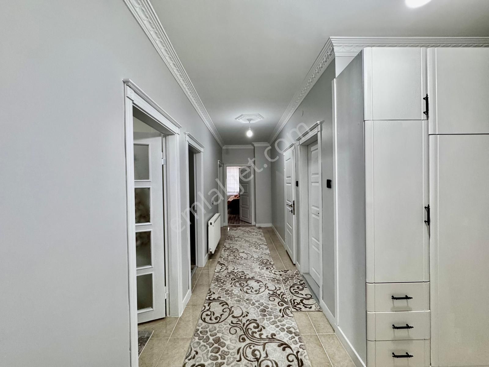 Taşcılar'dan Hicret Cami Yakını 140m2 Güney - E.banyo Kiler 3+1 Daire - Görsel 23