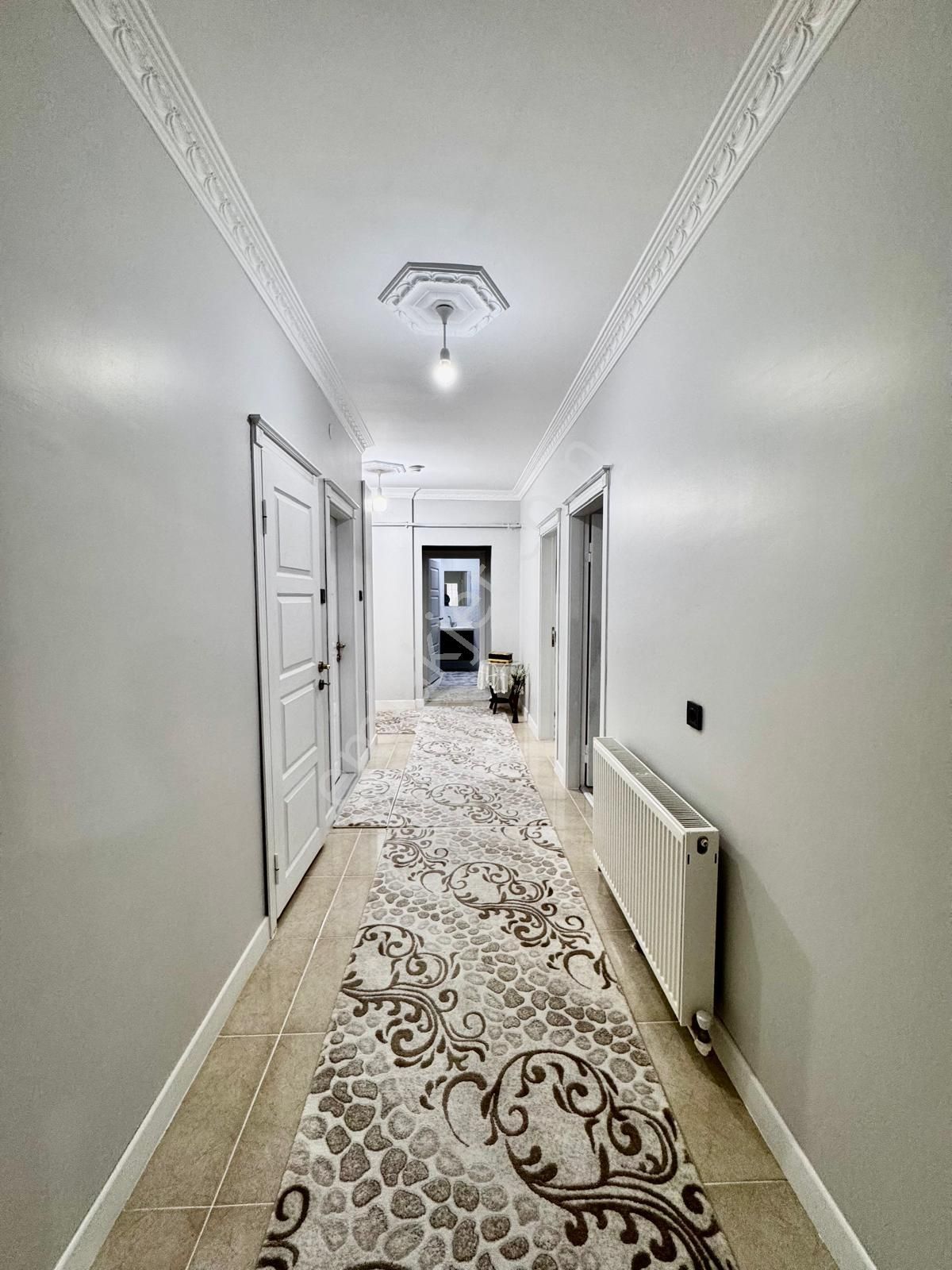 Taşcılar'dan Hicret Cami Yakını 140m2 Güney - E.banyo Kiler 3+1 Daire - Görsel 21