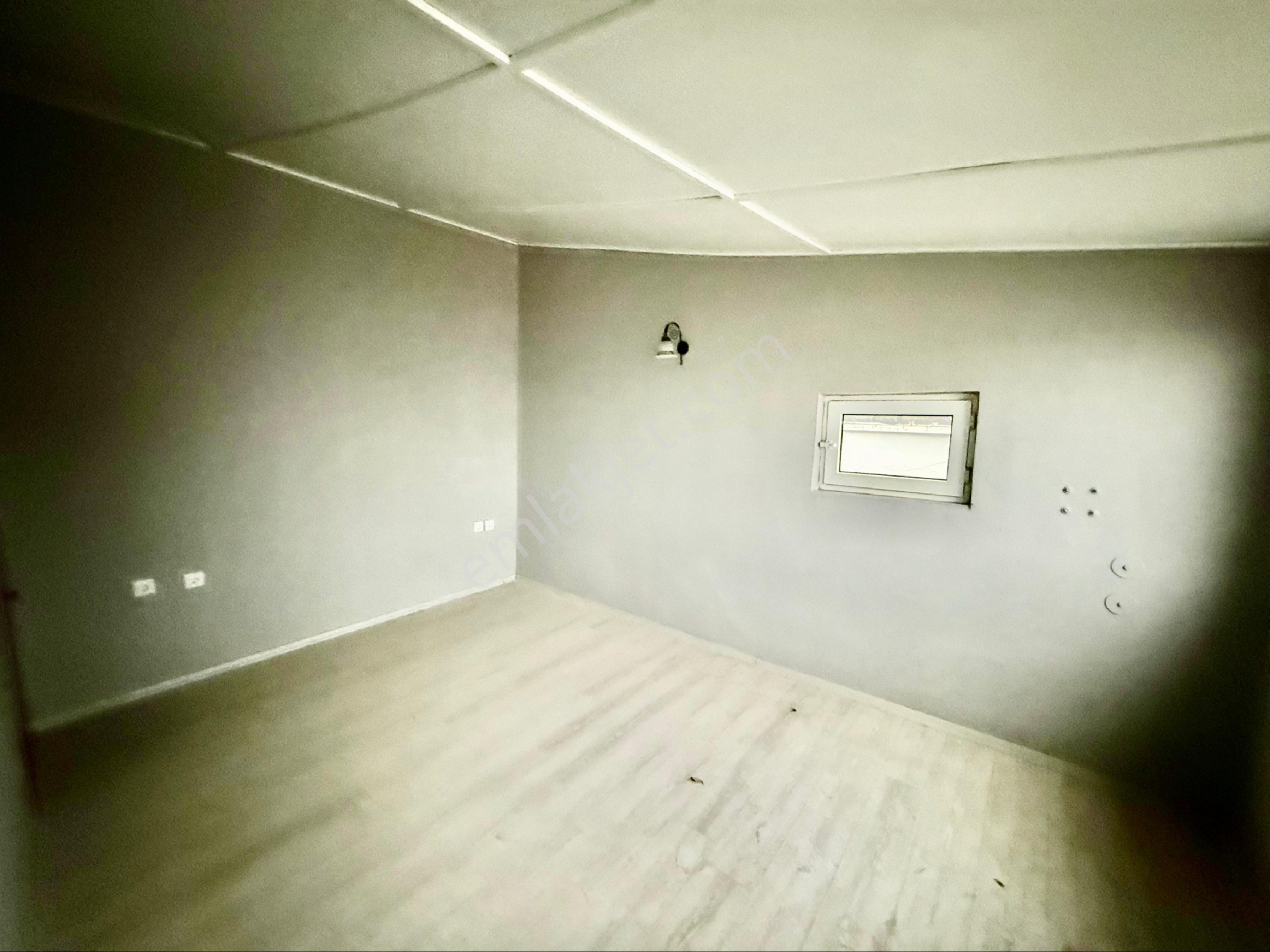 Sahile 100 Metre Deniz Manzaralı 2+1 Çatı Dublex Daire - Görsel 24