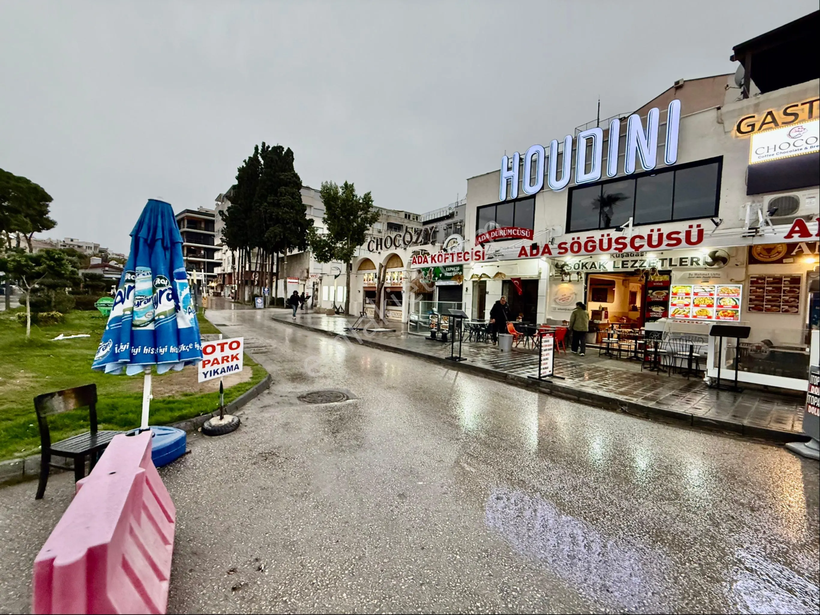 Sahile 100 Metre Deniz Manzaralı 2+1 Çatı Dublex Daire