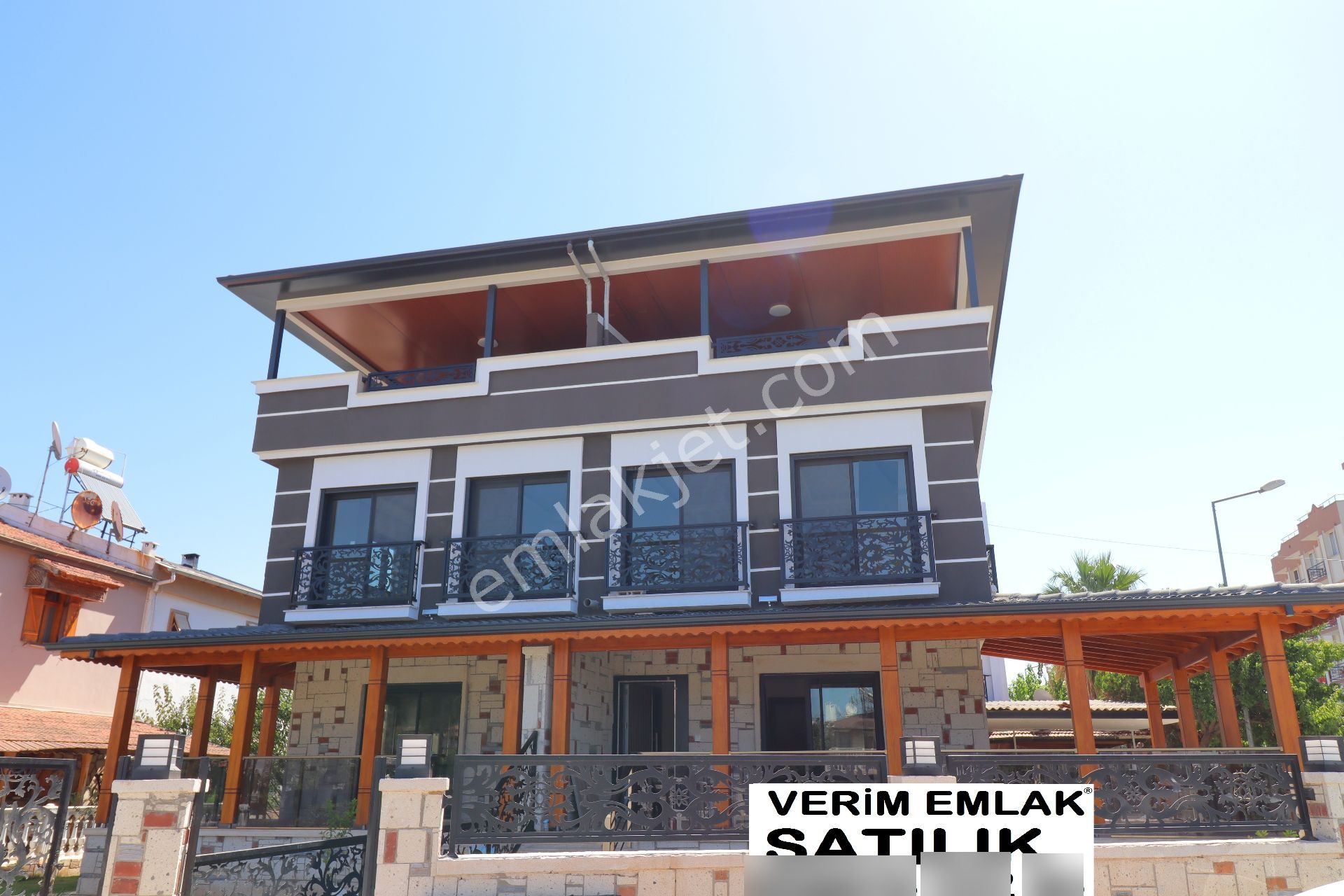 Seferihisar Ürkmezde Denize Tarafında Satılık 3+1 Villa - Görsel 5