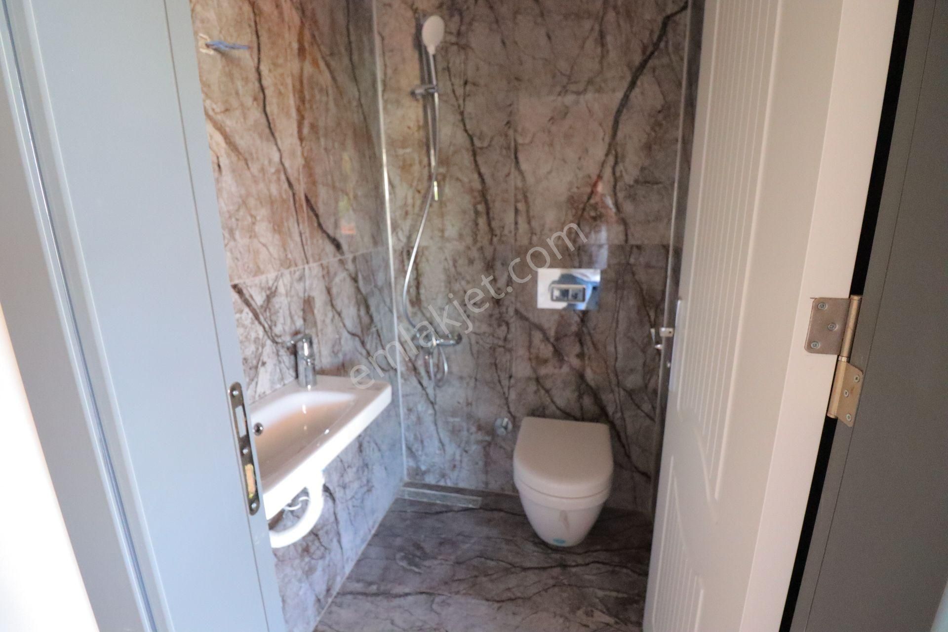 Seferihisar Ürkmezde Denize Tarafında Satılık 3+1 Villa - Görsel 28