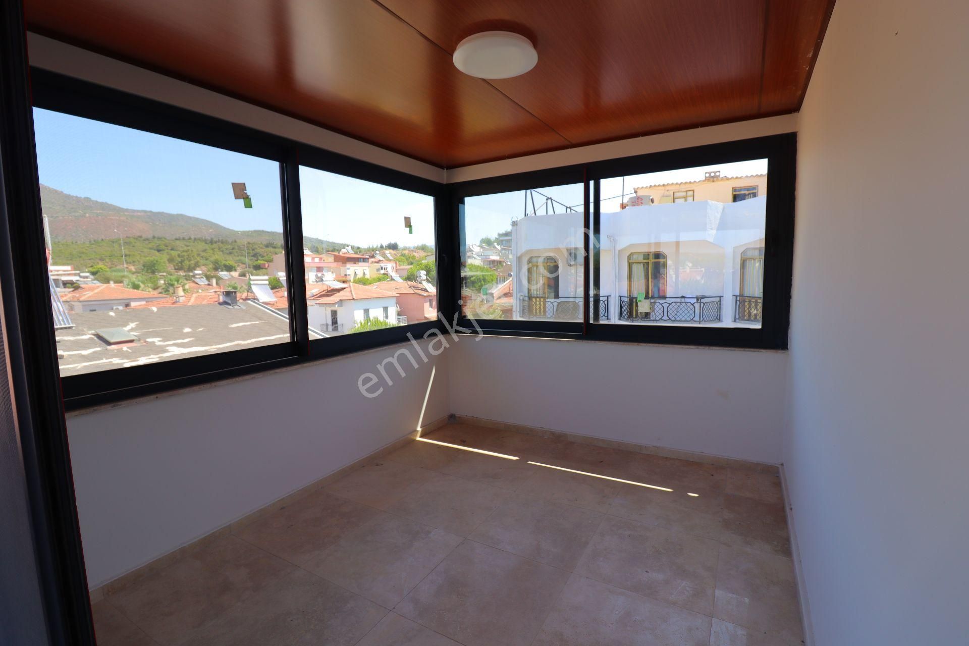 Seferihisar Ürkmezde Denize Tarafında Satılık 3+1 Villa - Görsel 29