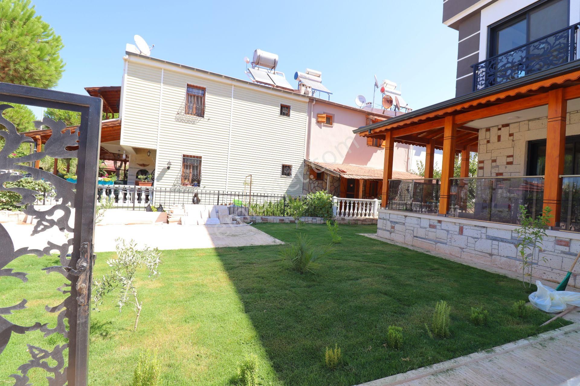 Seferihisar Ürkmezde Denize Tarafında Satılık 3+1 Villa - Görsel 11